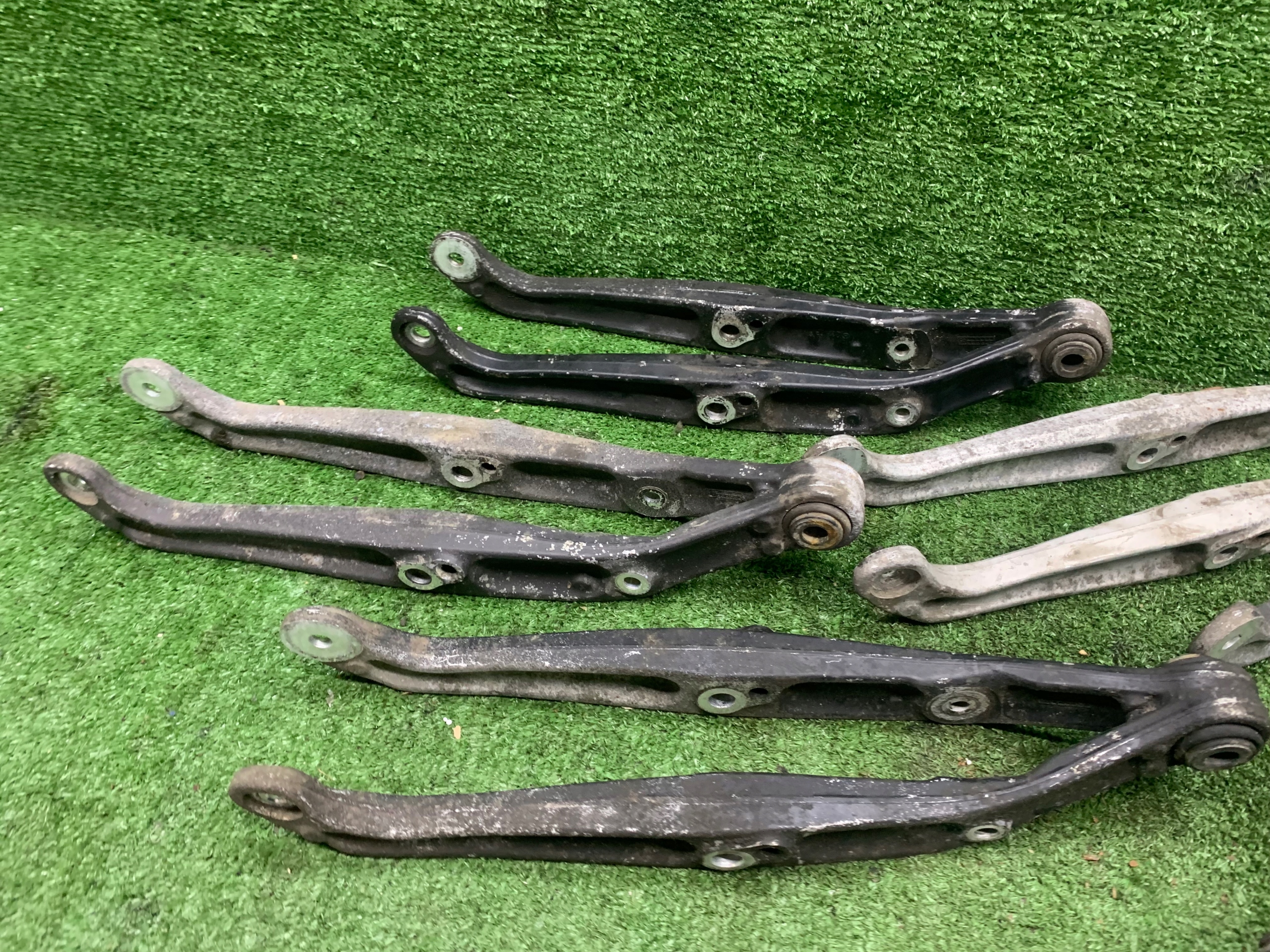 arm rear rear part left right MERCEDES E-klasa W211 KOMBI