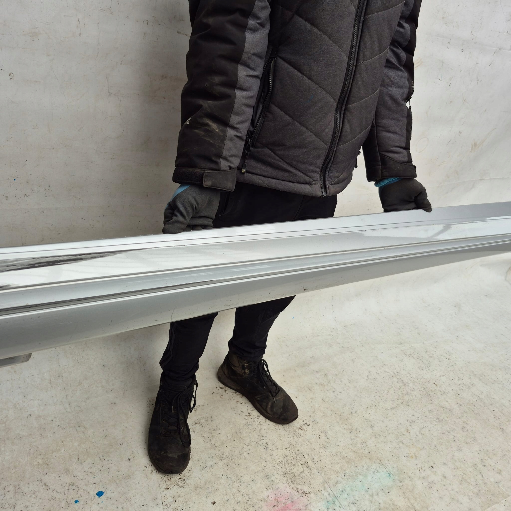 MERCEDES C-KLASA W205 AMG 14-21 moulding threshold right