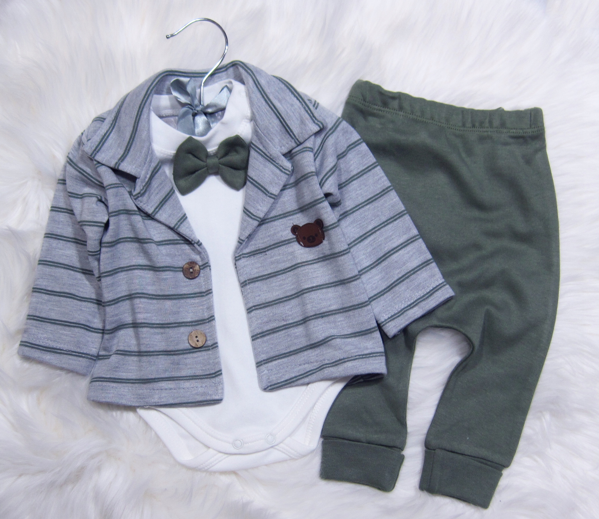 Komplet WIZYTOWY Bluza +Body +Spodnie 3-pak * 56 Marka Inna marka