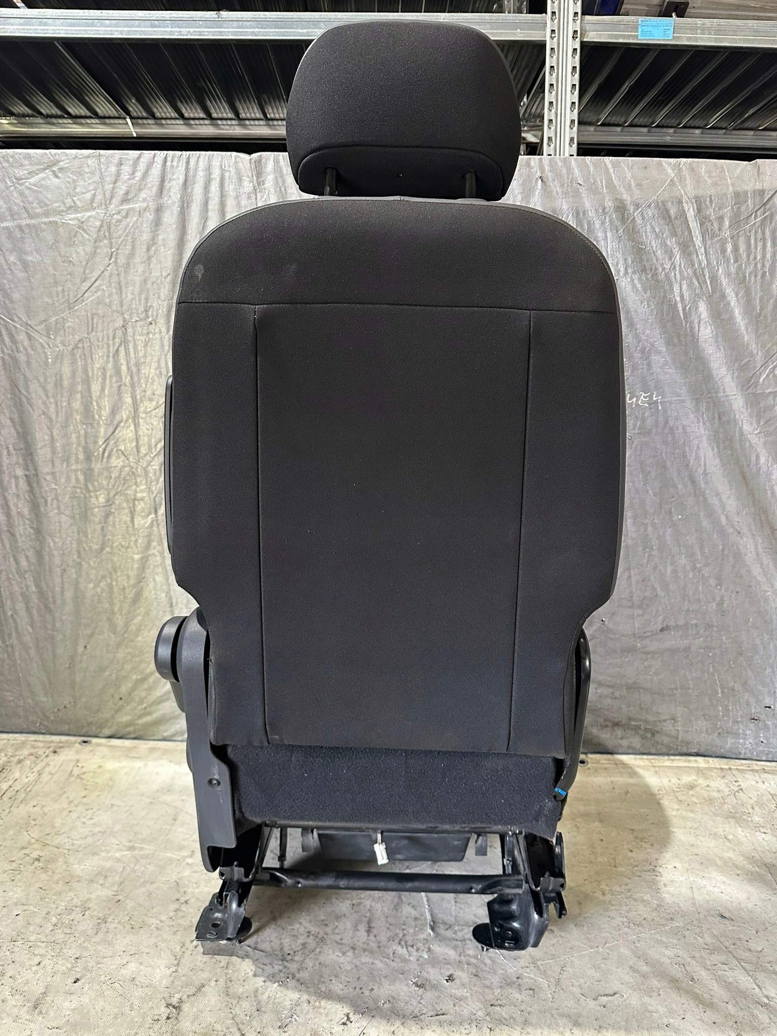 seats front CITROEN BERLINGO II 2008R. - KOMPLET