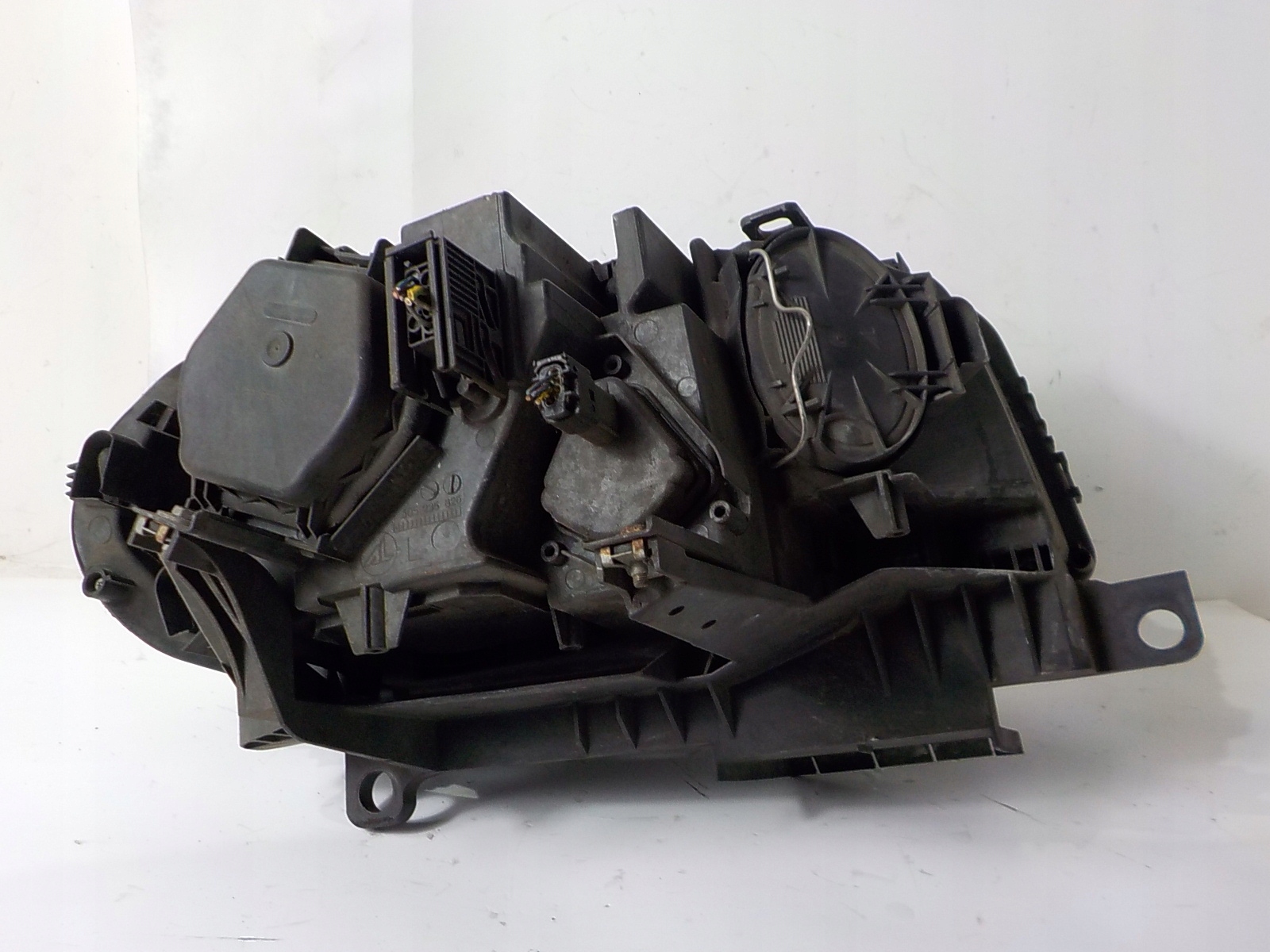 BMW X3 E83 light left front front UK