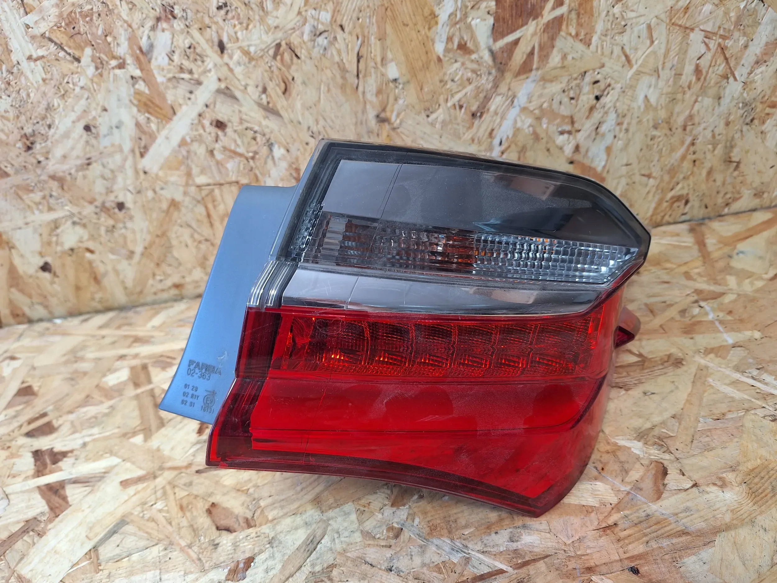 light rear part right LED 81550-02A80 Toyota Corolla E16 Lift 16-19