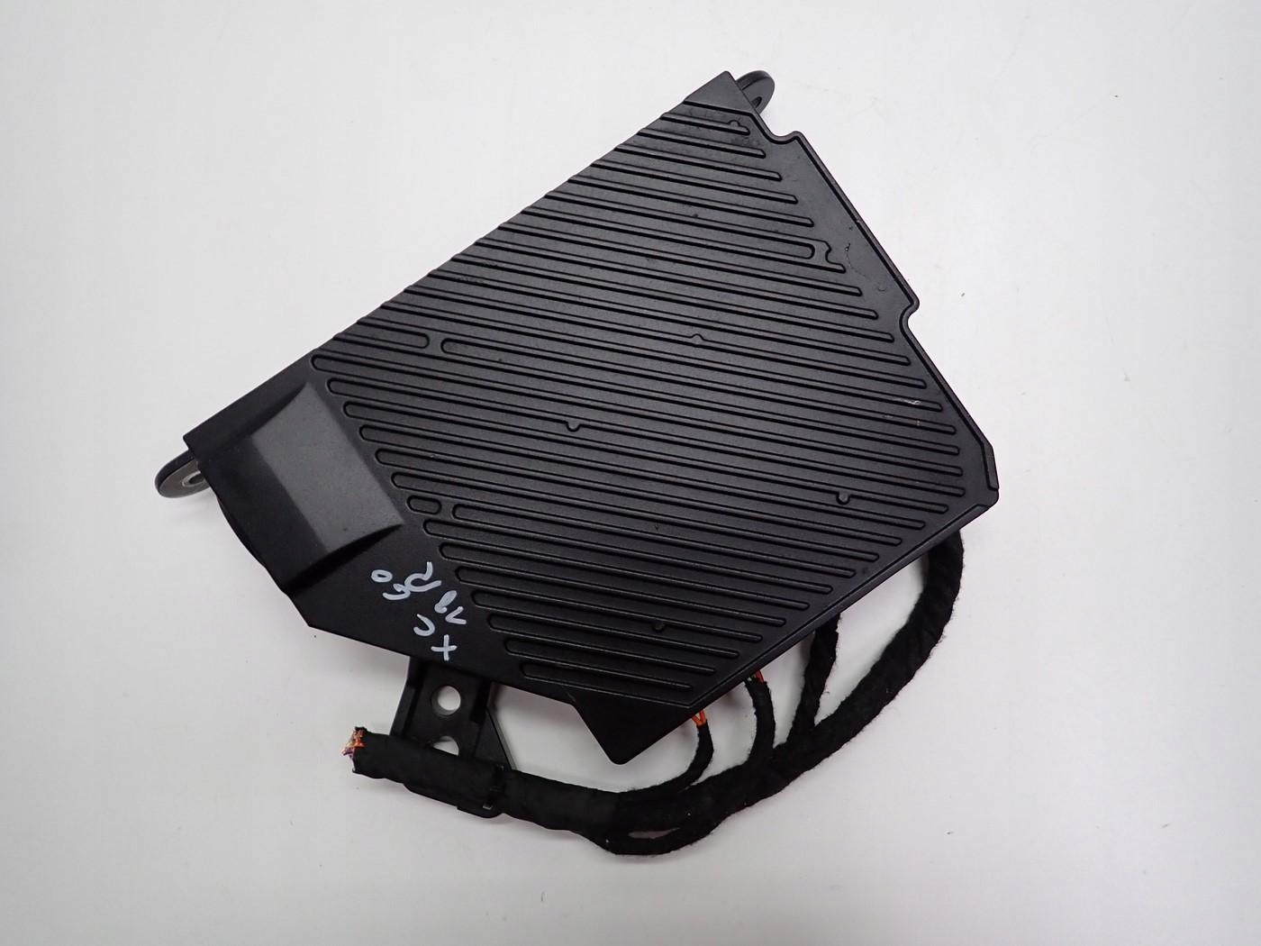 WZMACNIACZ RADIA ORYGINAŁ BOWERS&WILKINS 32200293 VOLVO XC60 II 18R