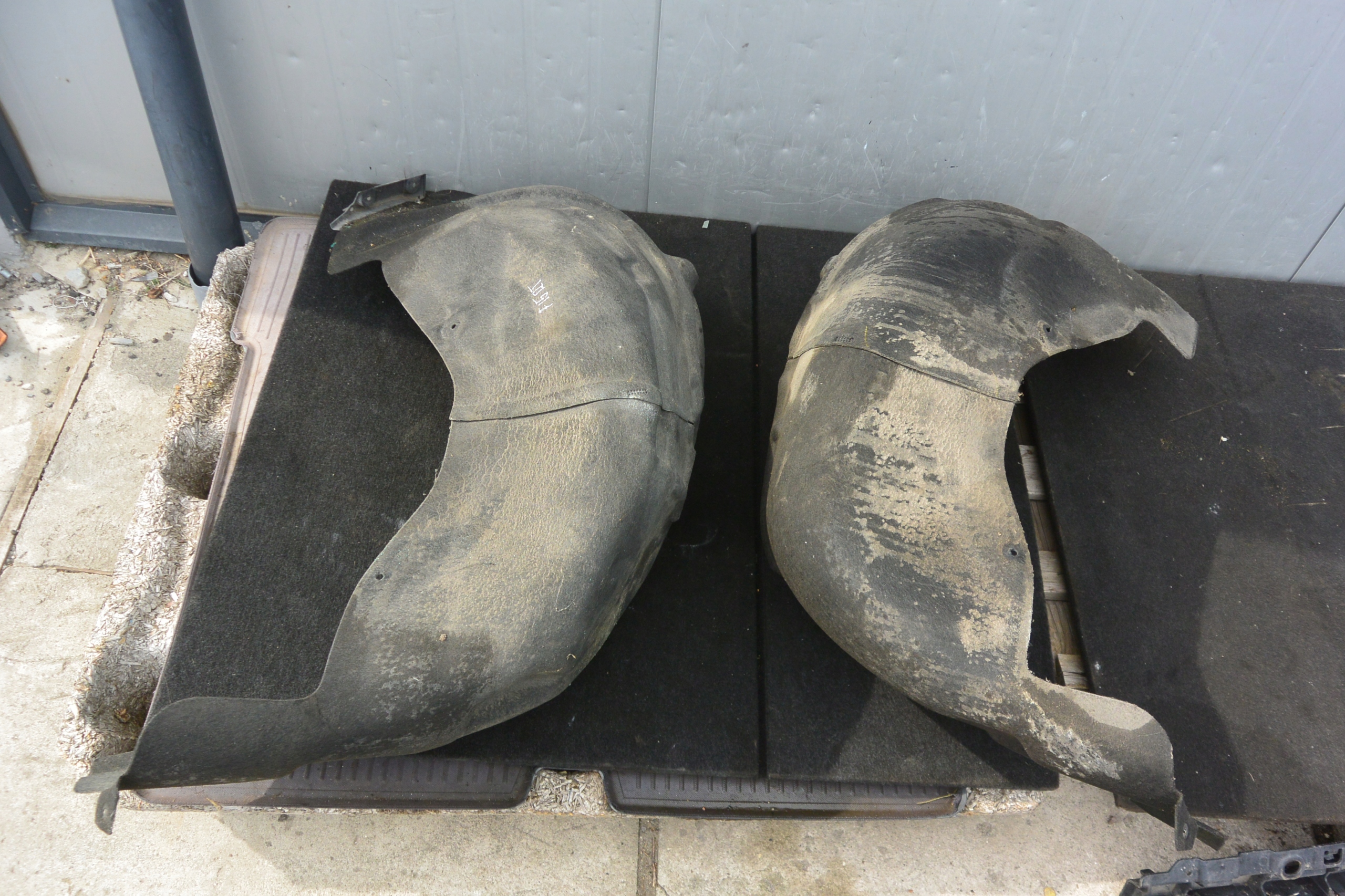 mudguard right left rear part BMW X5 F15