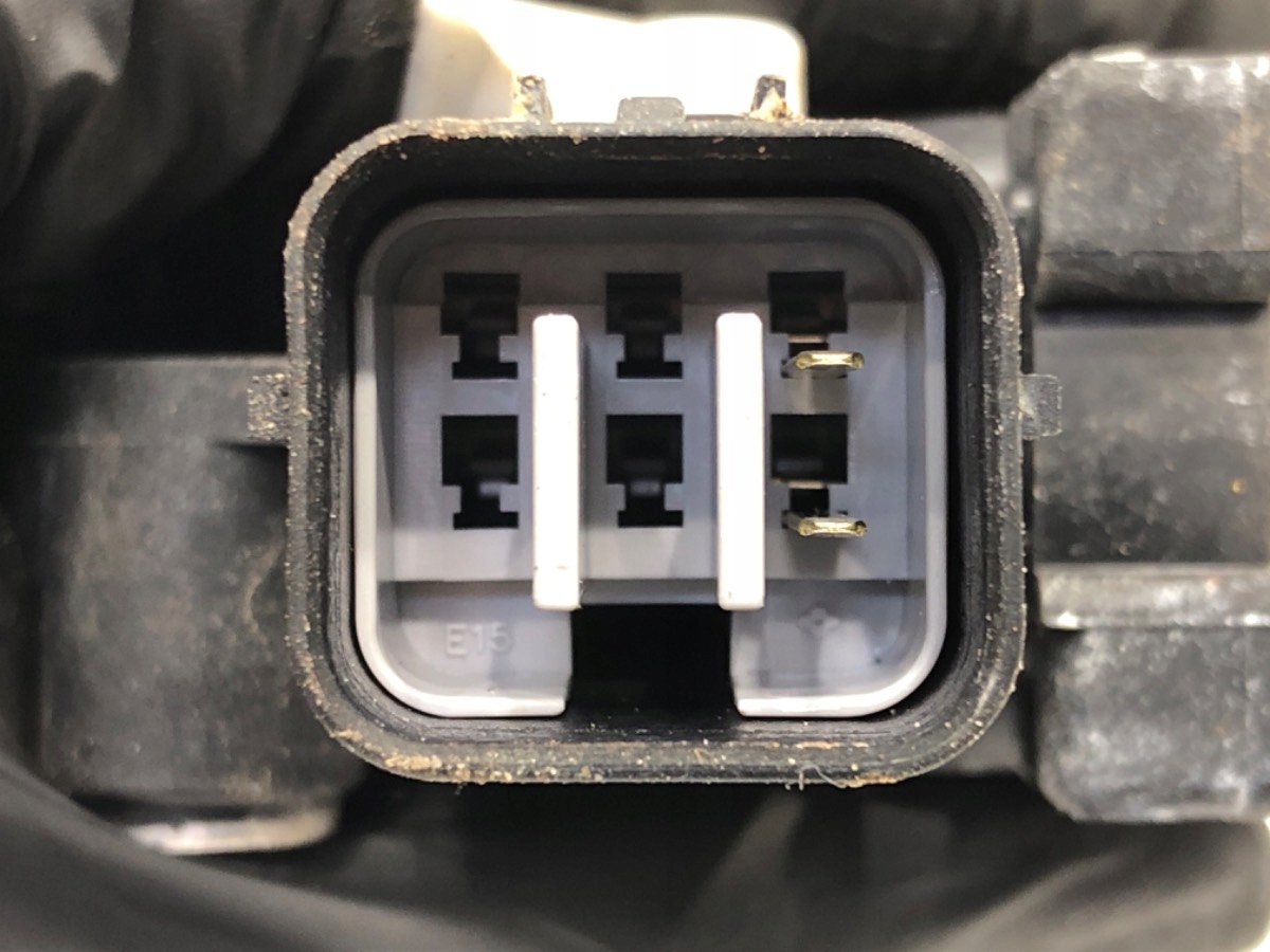 PODNOŚNIK SZYBY PRAWY PRZÓD HONDA ACCORD VII Kombi 03-08 Typ samochodu Samochody osobowe