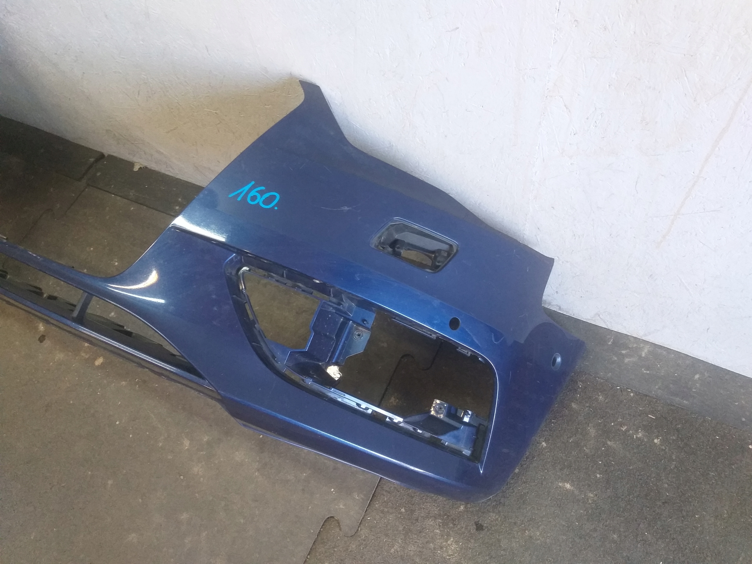 bumper front AUDI A3 13-16 8V0