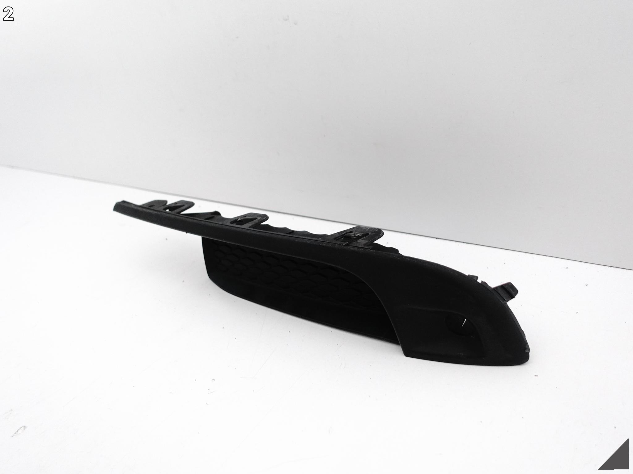 PORSCHE MACAN 95B LIFT 18- ZWYKLY bumper cap grid moulding right front