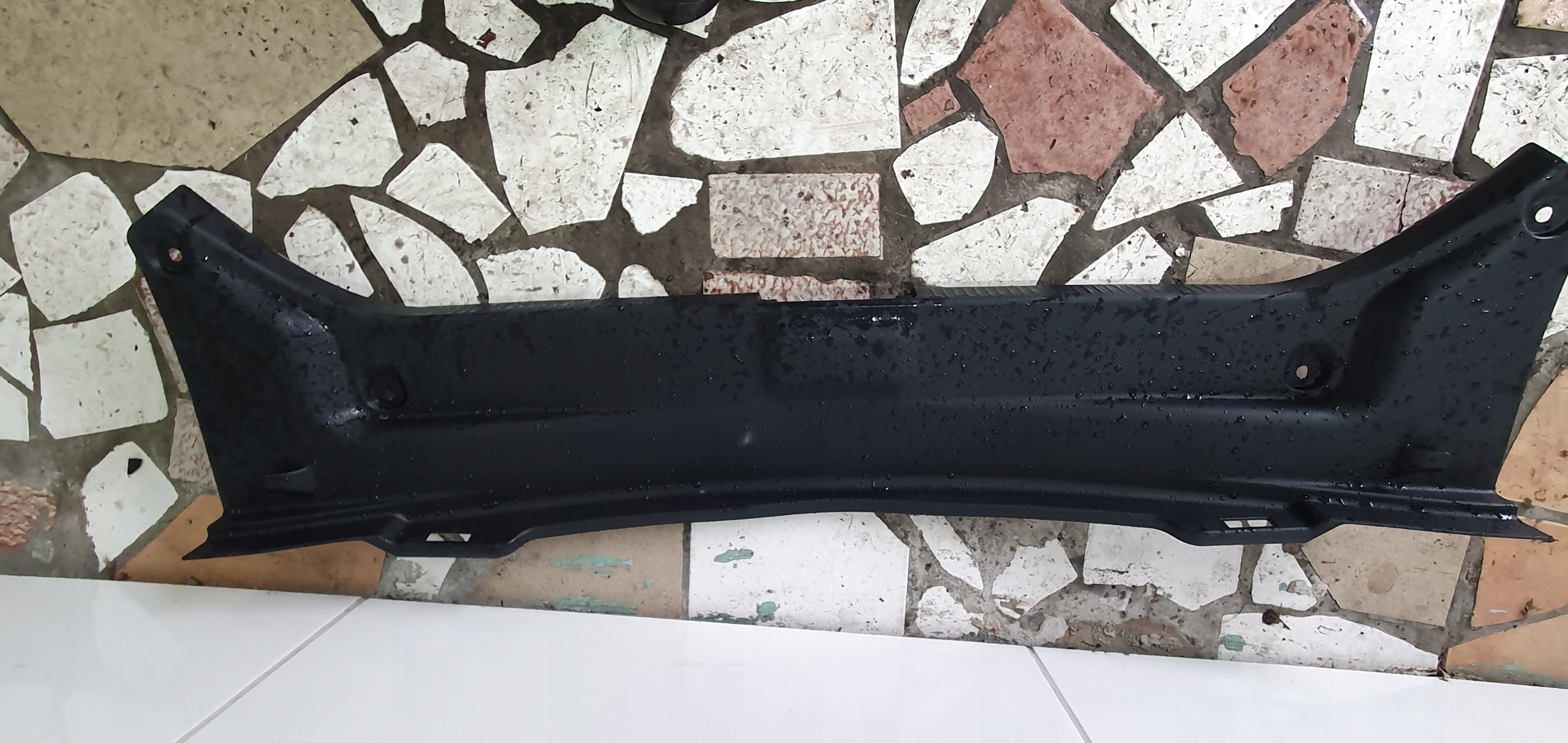 защита ремня заднего багажника TOYOTA CAMRY 2.5 гибрид 2019 2020 2021 2022