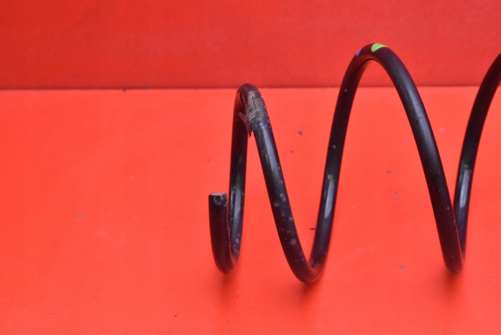 spring front front TOYOTA AURIS 2 II 1.6 VALVEMATIC 132 KM 12-15