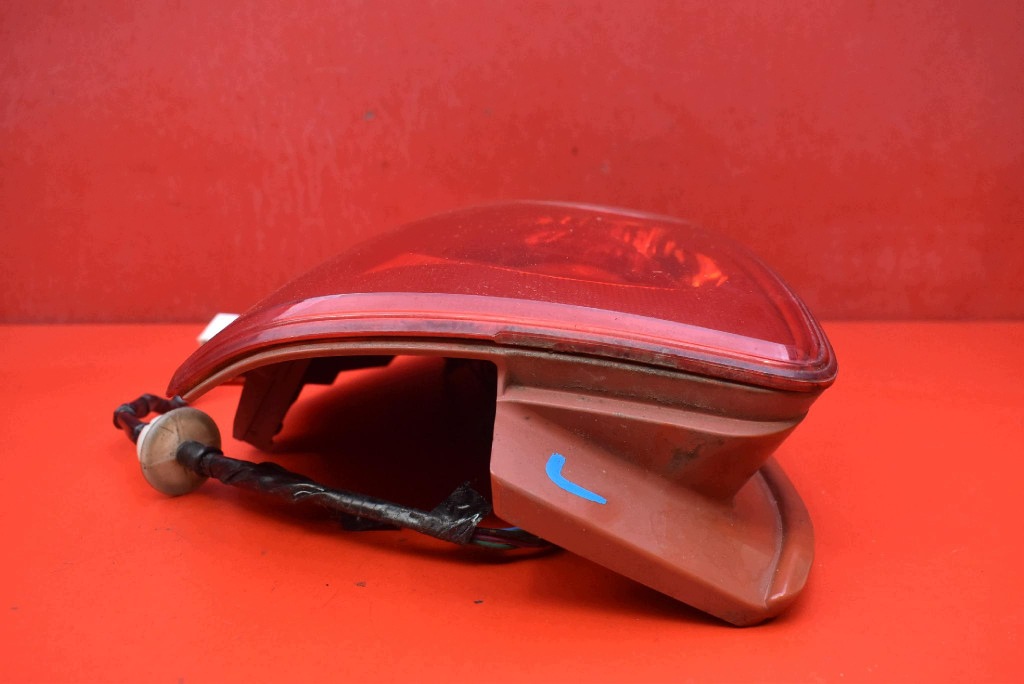 light left rear part rear 023551160 MAZDA 5 1 and CR 05-08