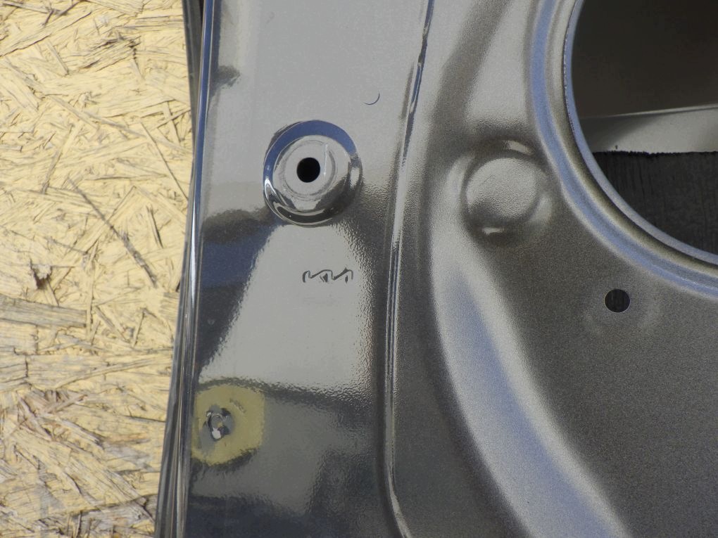 KIA SPORTAGE 5 V 21- door right rear.