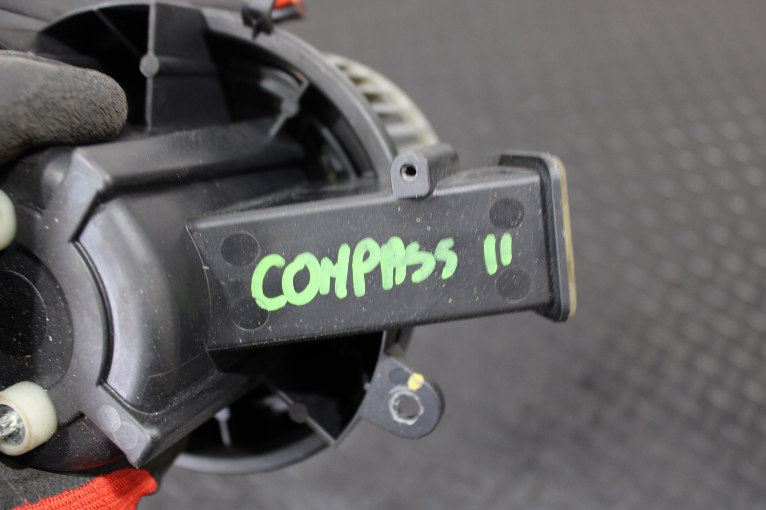 tOPENÍ topení JEEP COMPASS II 2
