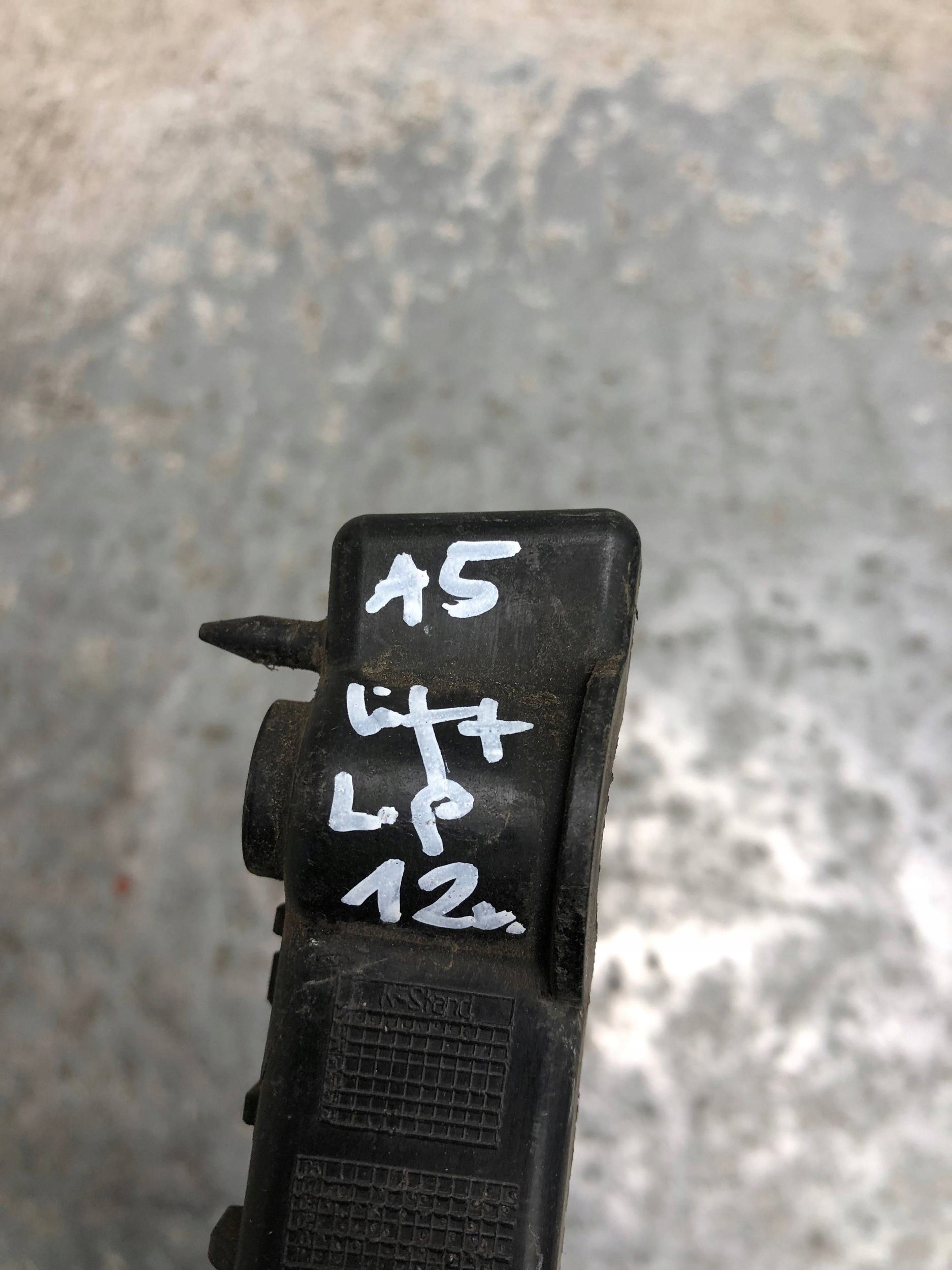 bumper bracket left front AUDI A5 LIFT 8T0807283C