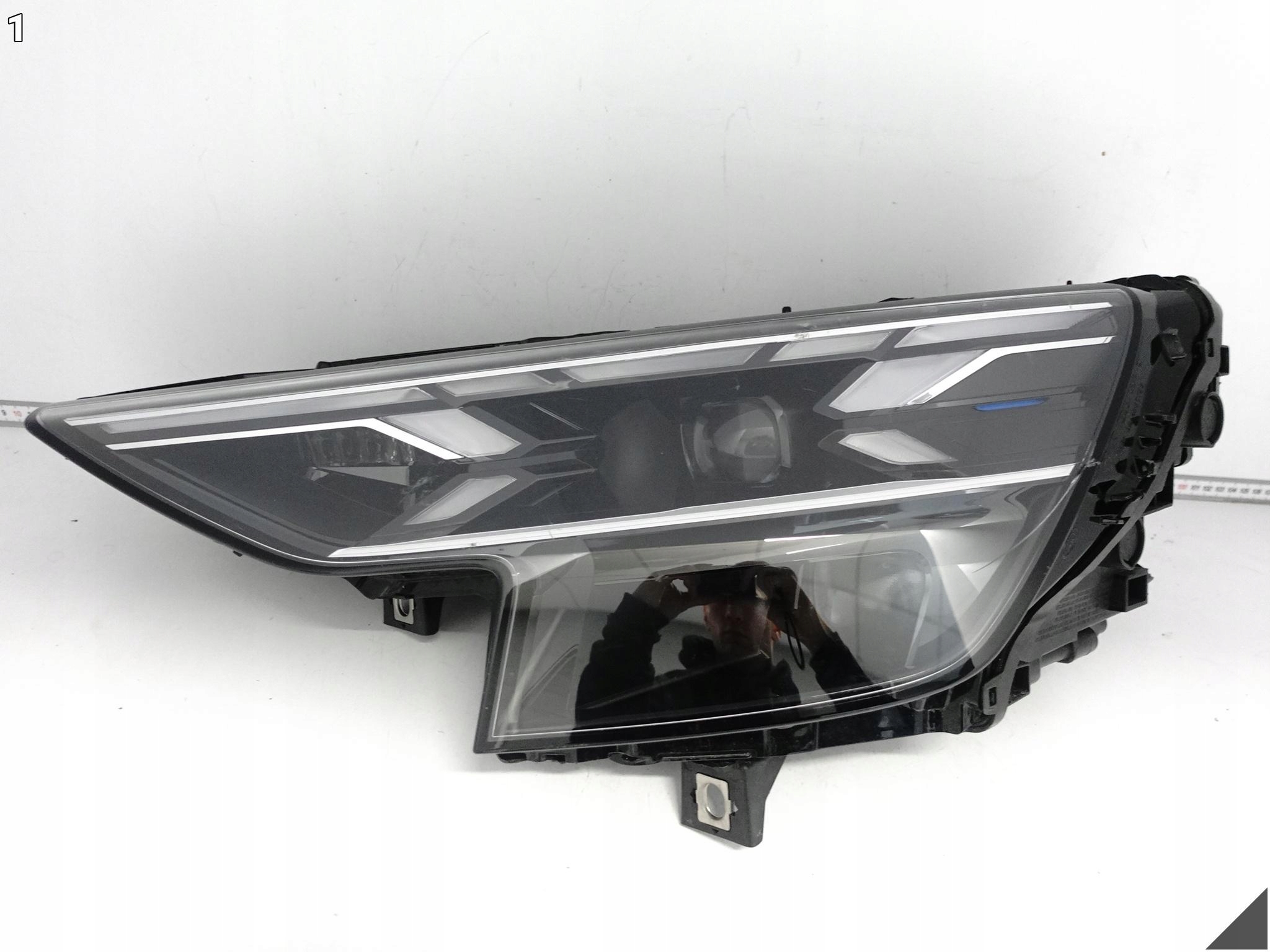 AUDI Q8 SQ8 4M8 LIFT 23- light FULL LED MATRIX LASER left front EUROPA