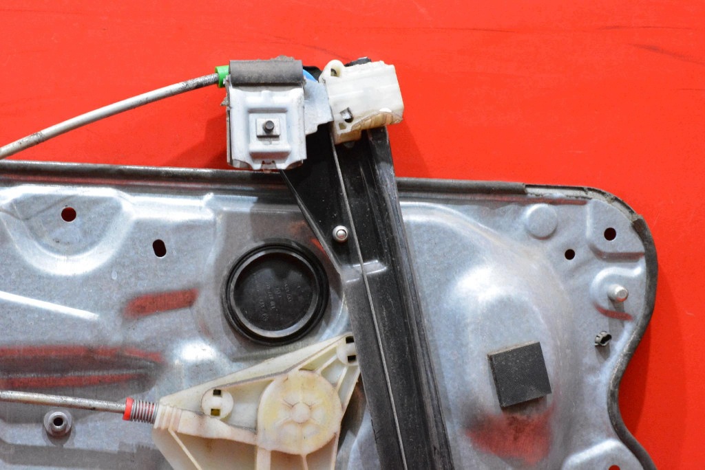 window regulator right front EU 6Q3837462K VW POLO 4 IV 9N 3D HB 01-05