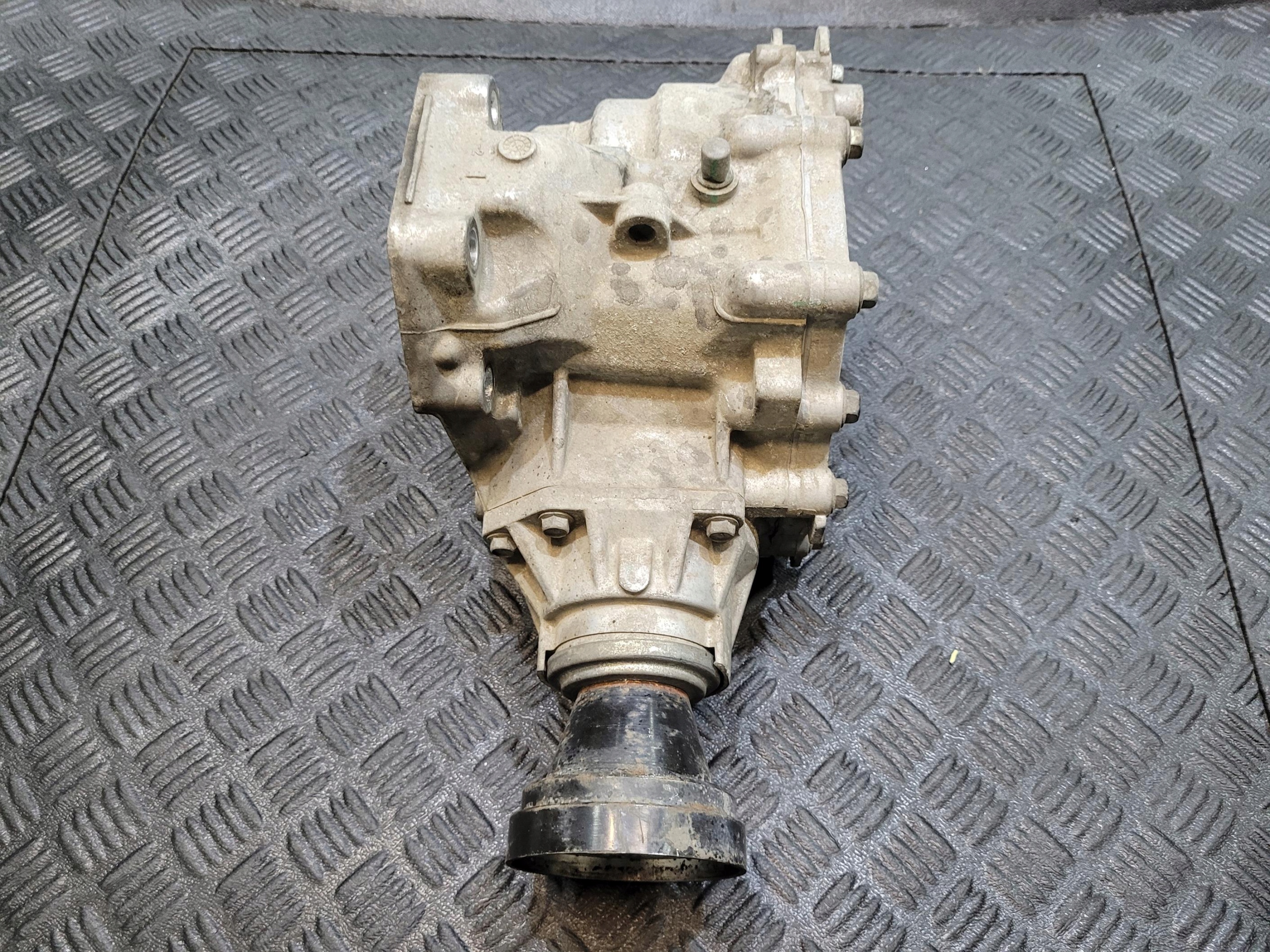 REDUKTOR front front AUTOMAT SSANGYONG KORANDO III 3 C 2.0 D