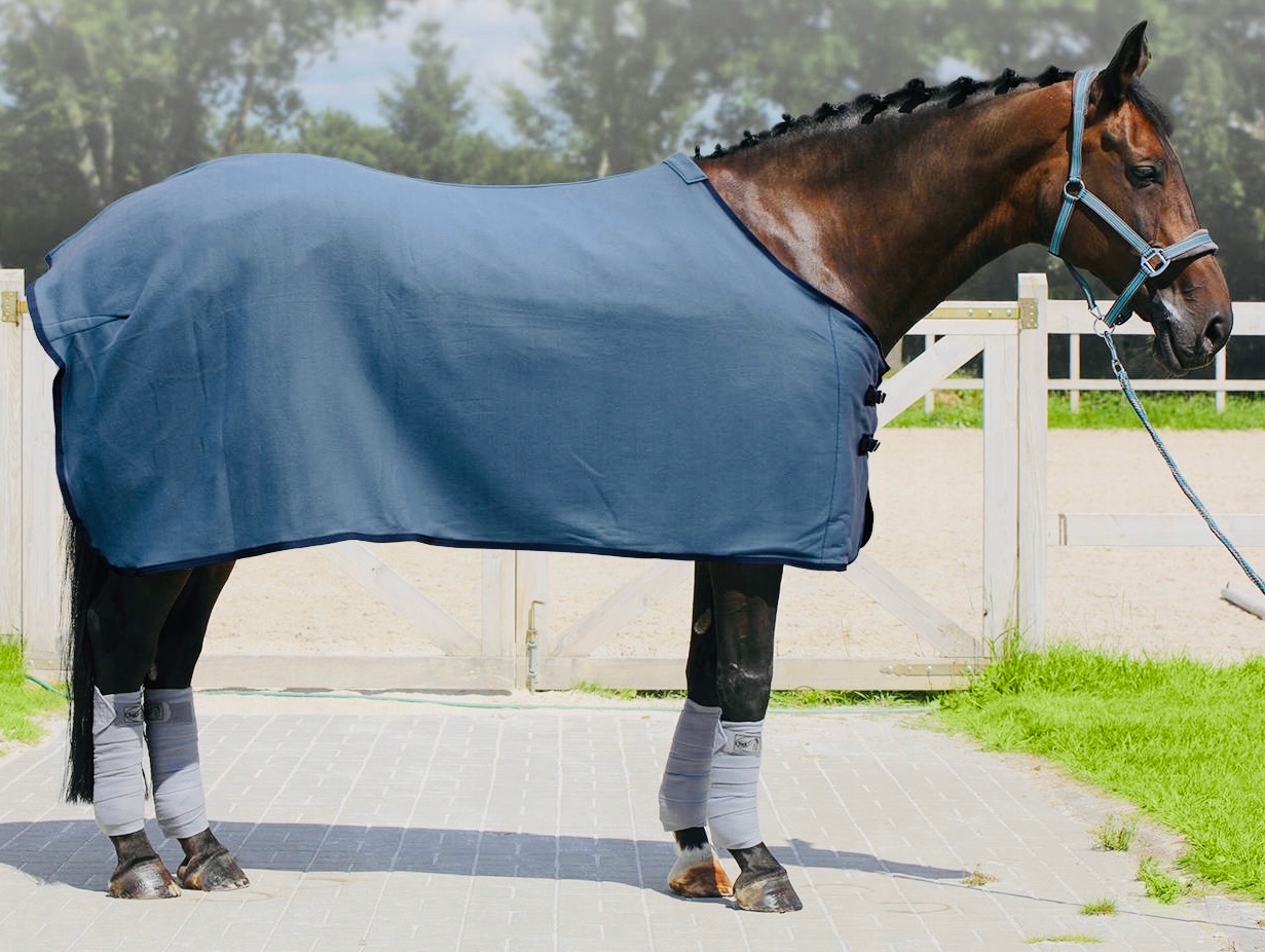 DERKA POLAROWA OSUSZAJĄCA GRAN-CZERW DLA KONIA 125 Marka Profarmer.eu