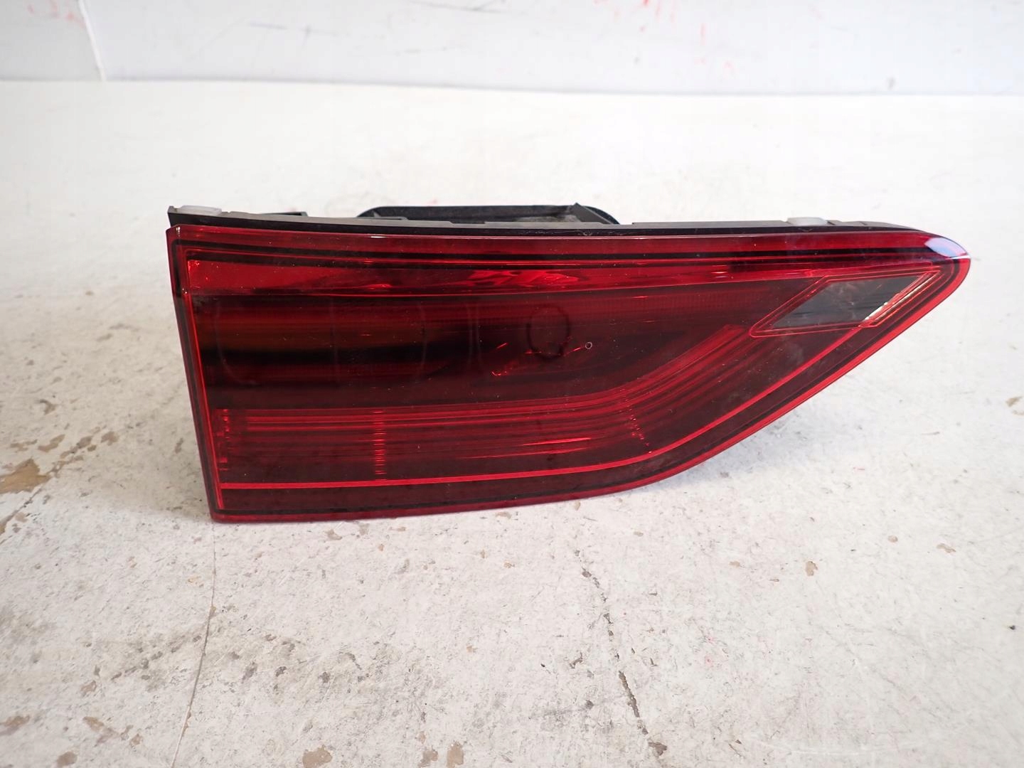 light rear part rear left VW GOLF VIII HB 2020- 5H0945093C