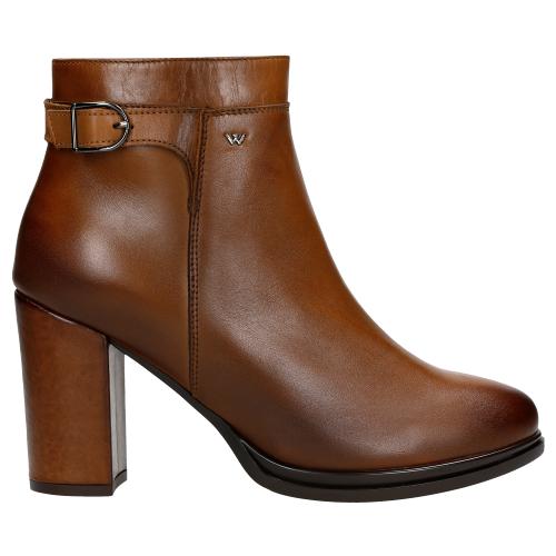 

Dobry Pomysł Na Zimowe Stylizacje 55090-53 r. 39