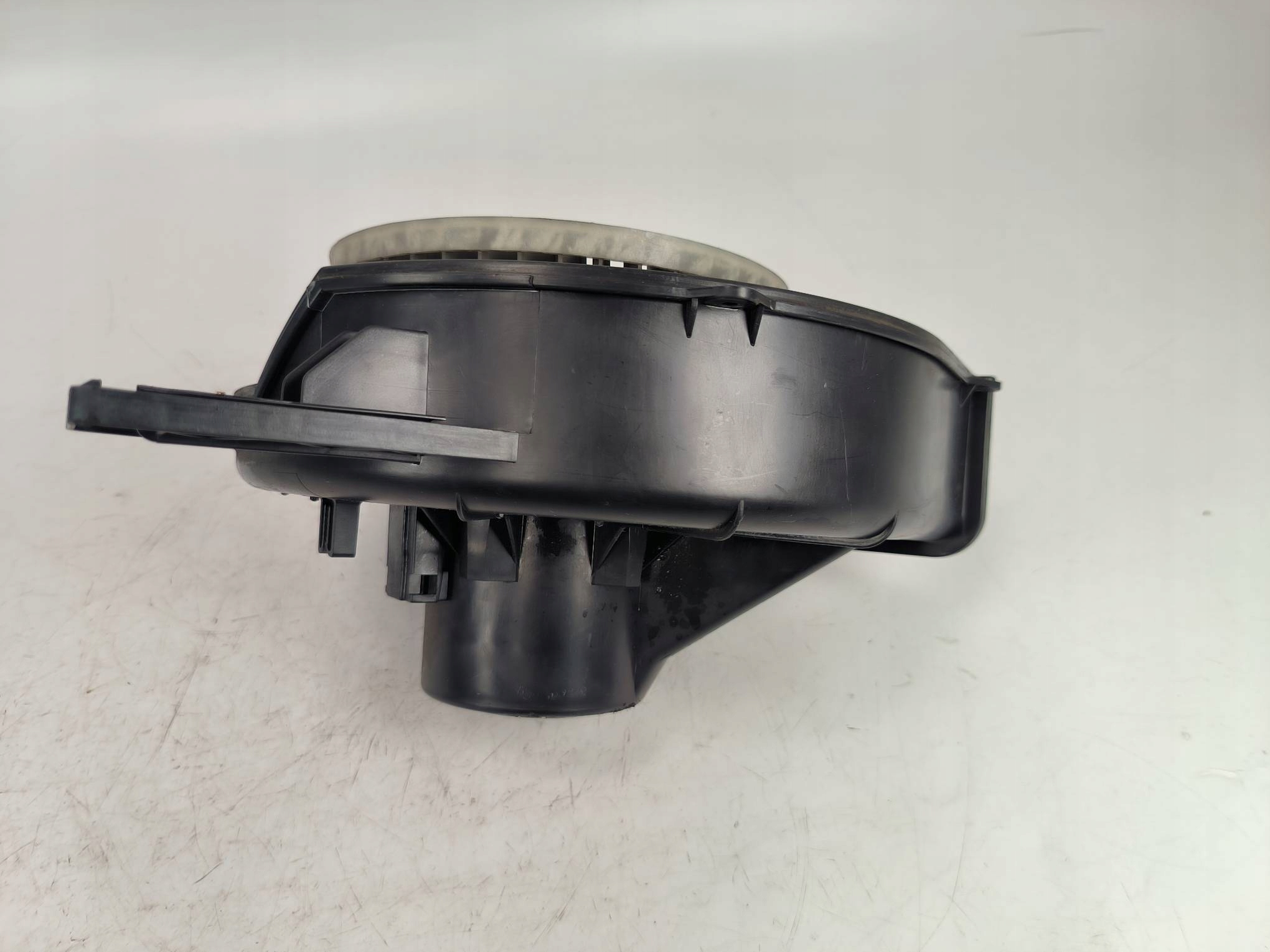 fan cab 6Q1819015E VOLKSWAGEN POLO IV