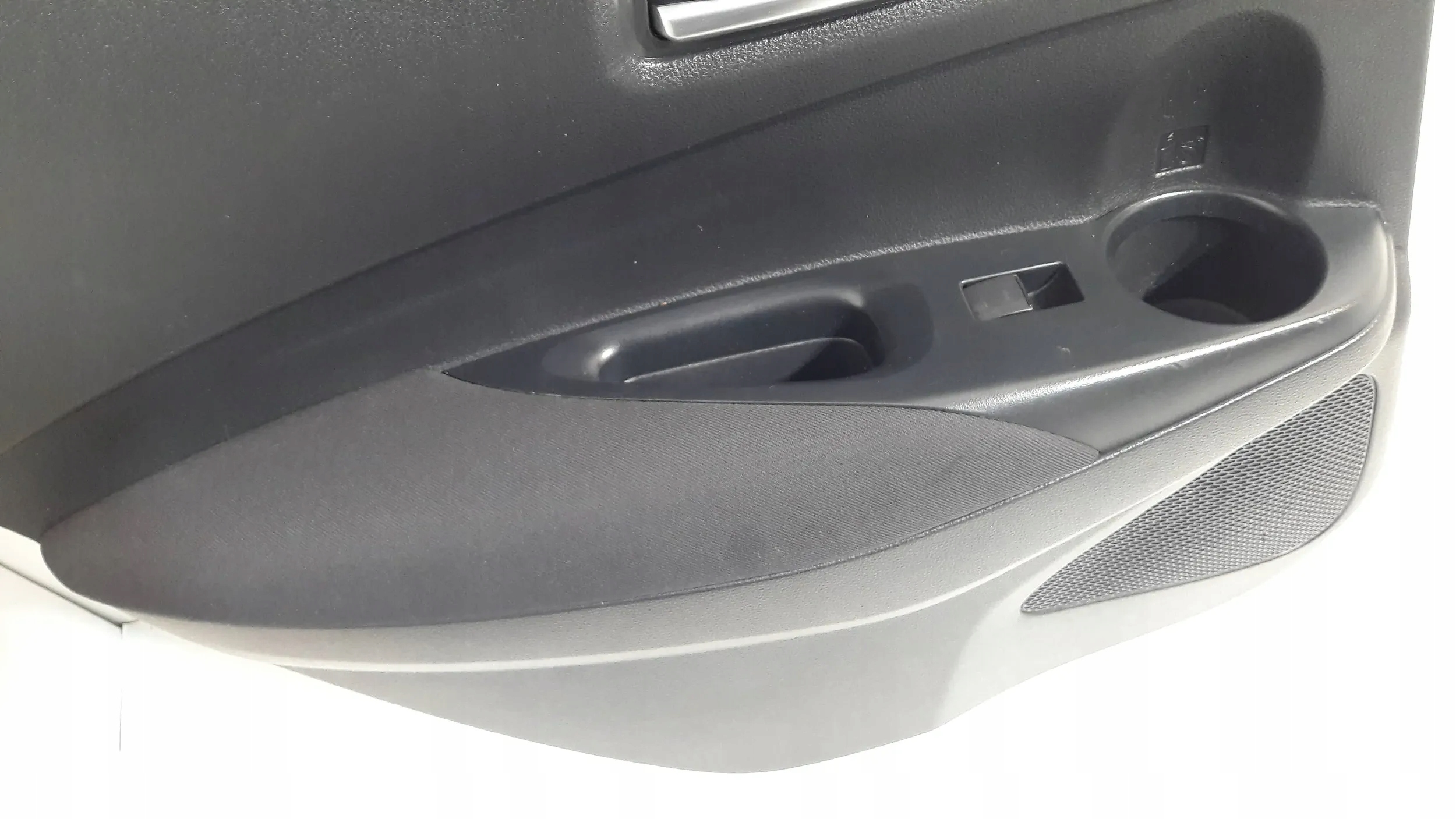 Toyota Corolla E21 side door rear left HATCHBACK (ET10)