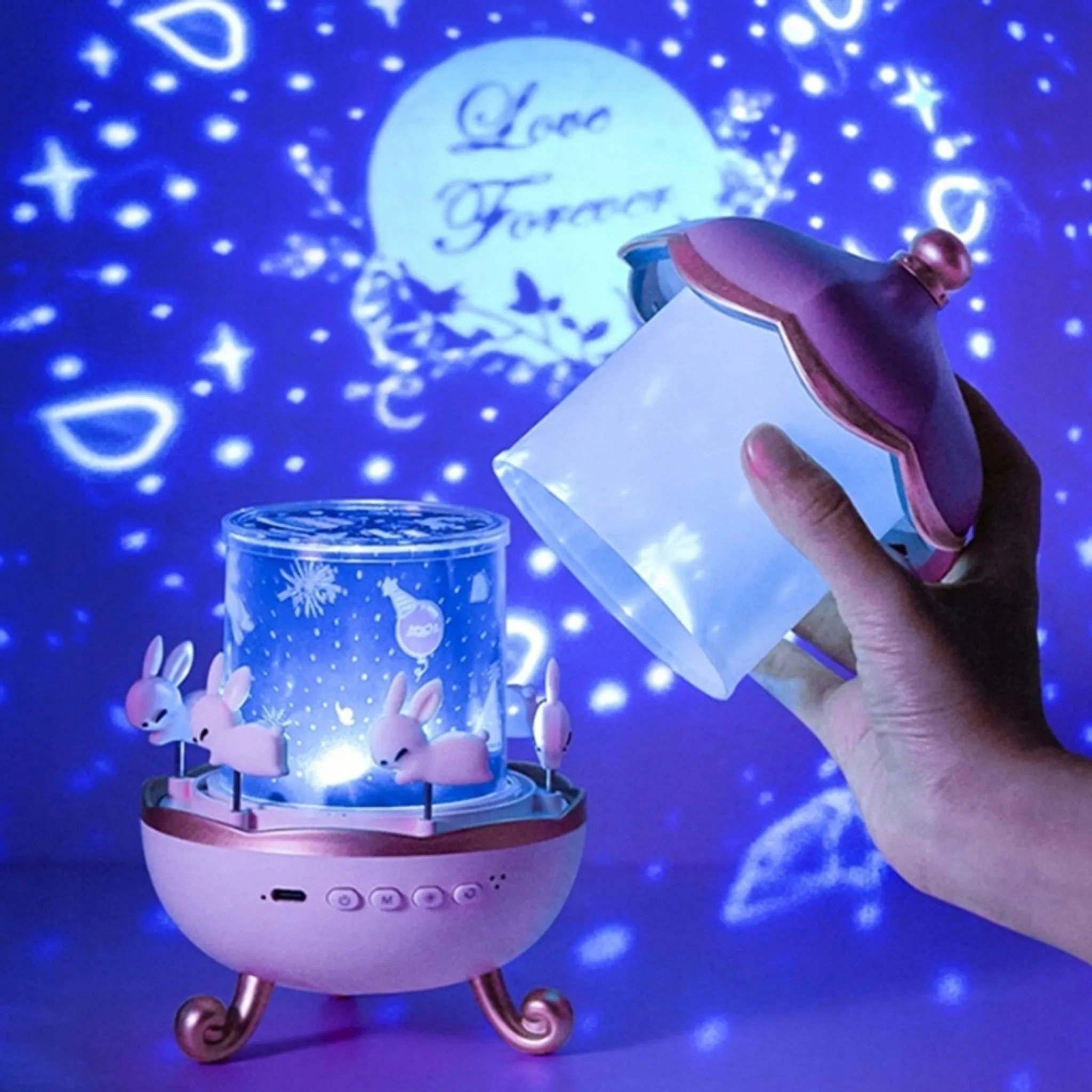 PROJEKTOR Jednorożec POZYTYWKA LAMPKA NOCNA LED Kolor dominujący róże i fiolety