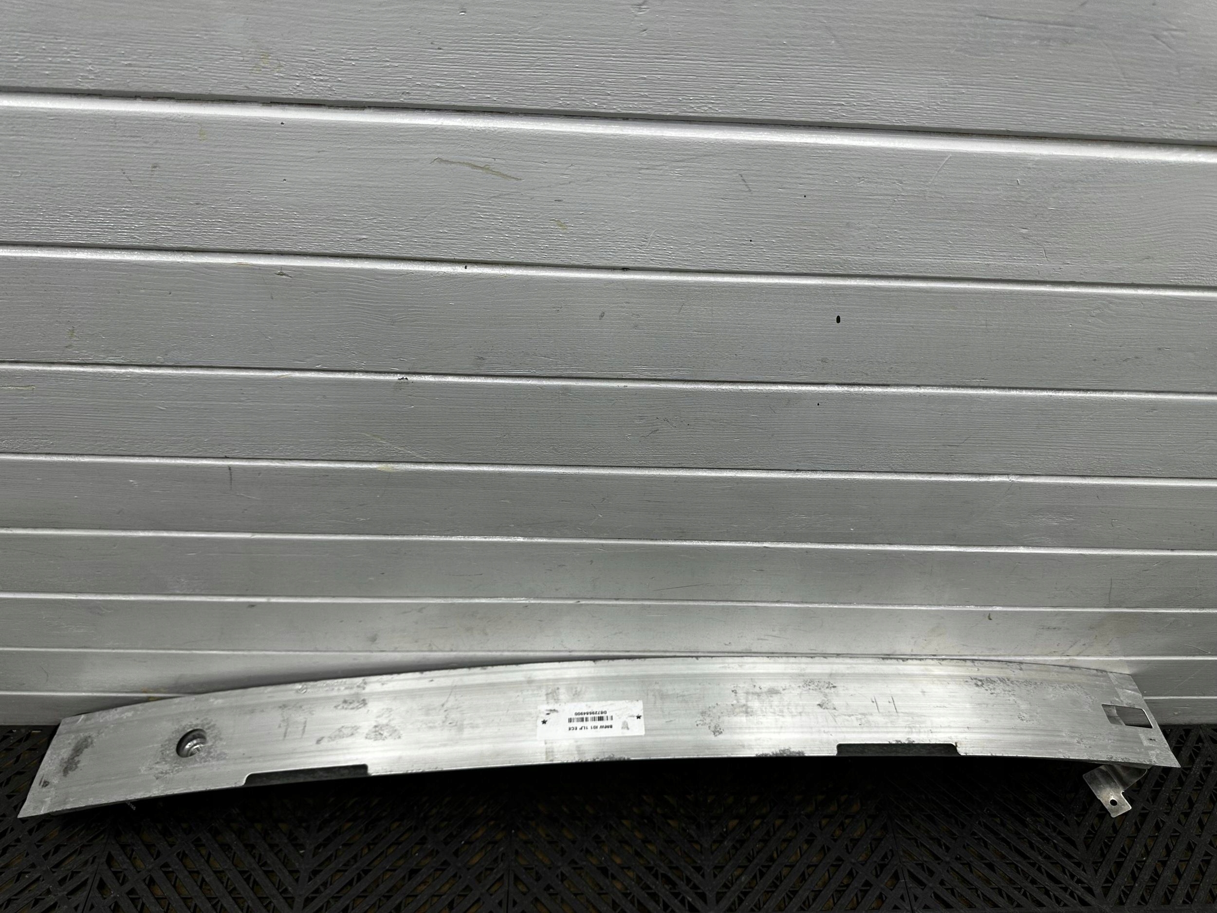 bumper support of the front front BMW i3 7296849