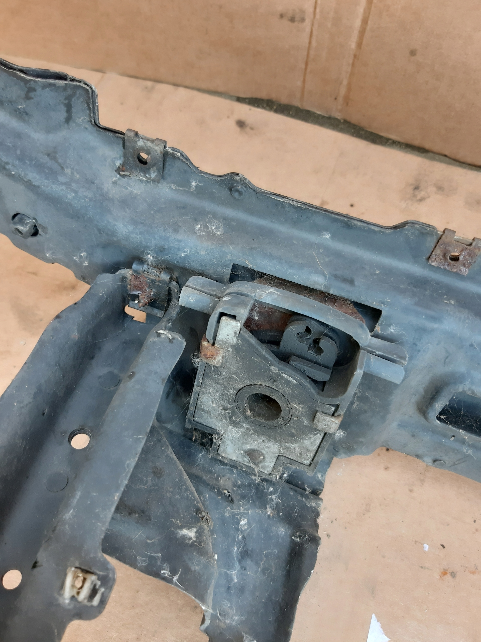 Armature Traverse Avant BMW 5 E39 2.0B