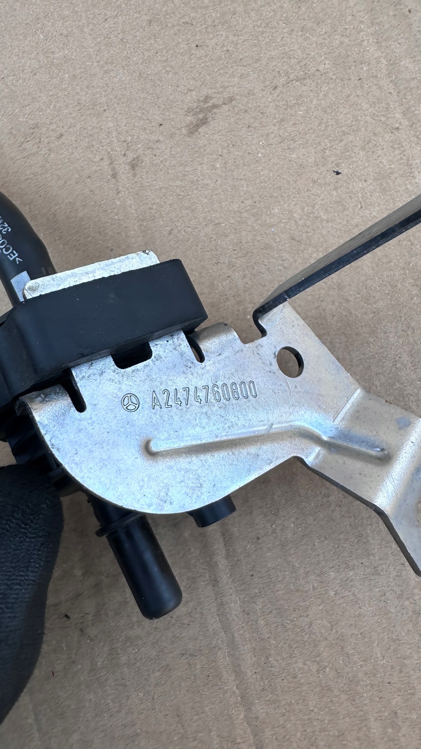 mercedes-benz oe A0014700993