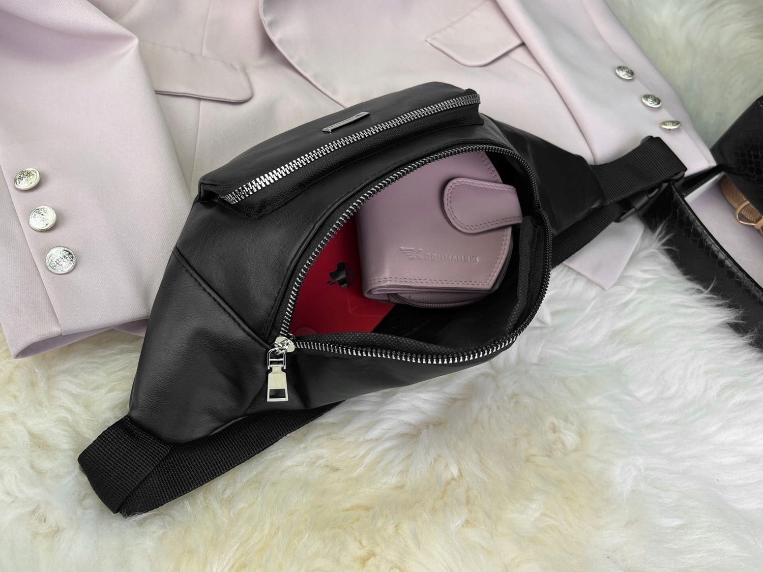 KOCHMANSKI saszetka na ramię lub nerka damska na pas czarna Typ nerka