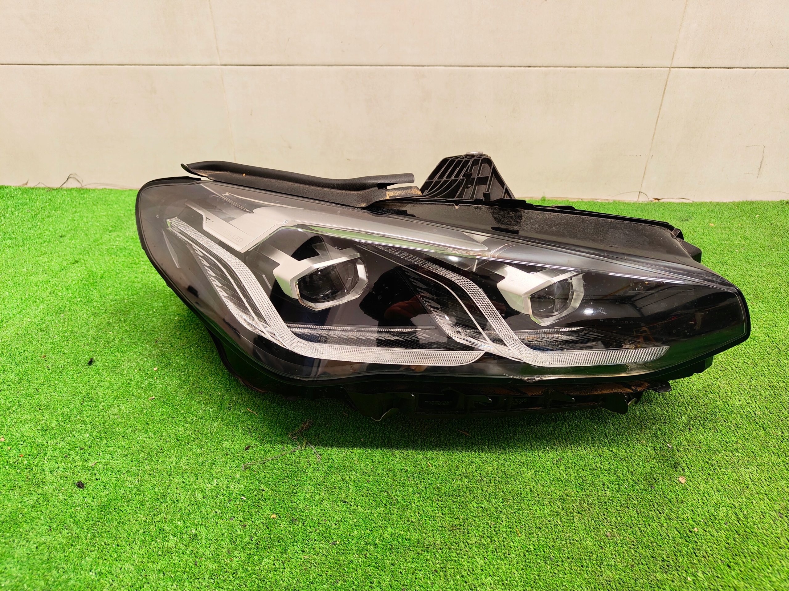 BMW 2 U06 light front right EU FULL LED 5A42248