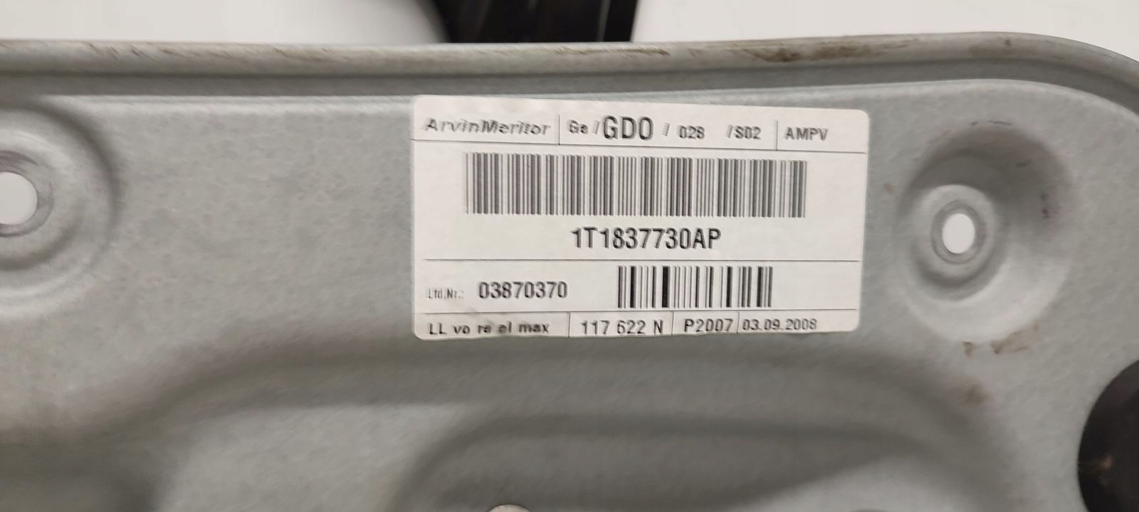 window regulator right front mechanism VW Touran and LIFT 1,4 TSI
