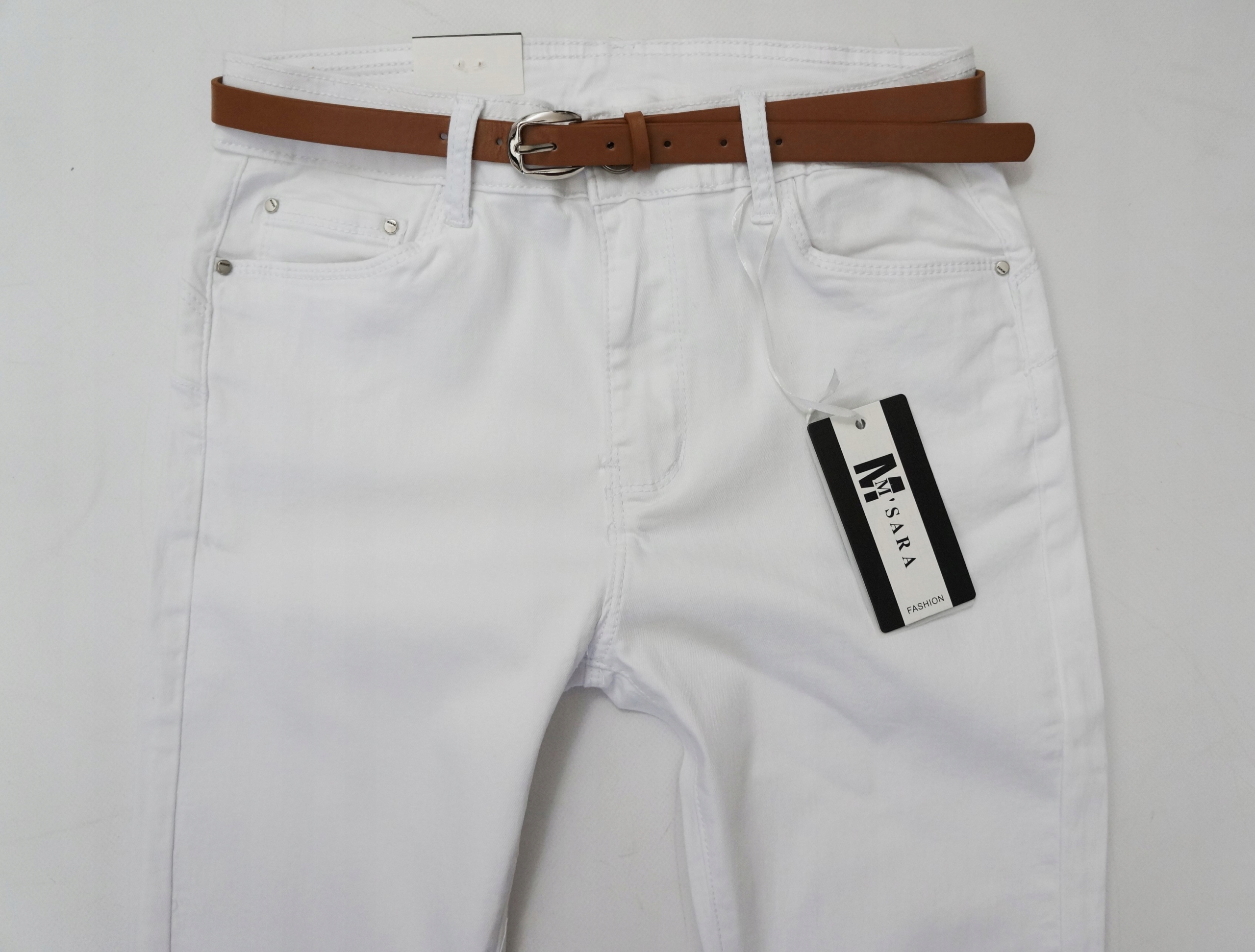 M.SARA DAMSKIE SPODNIE JEANSOWE PUSH UP WYSZCZUPLAJĄCE WYSOKI STAN BIAŁE Kolor biały