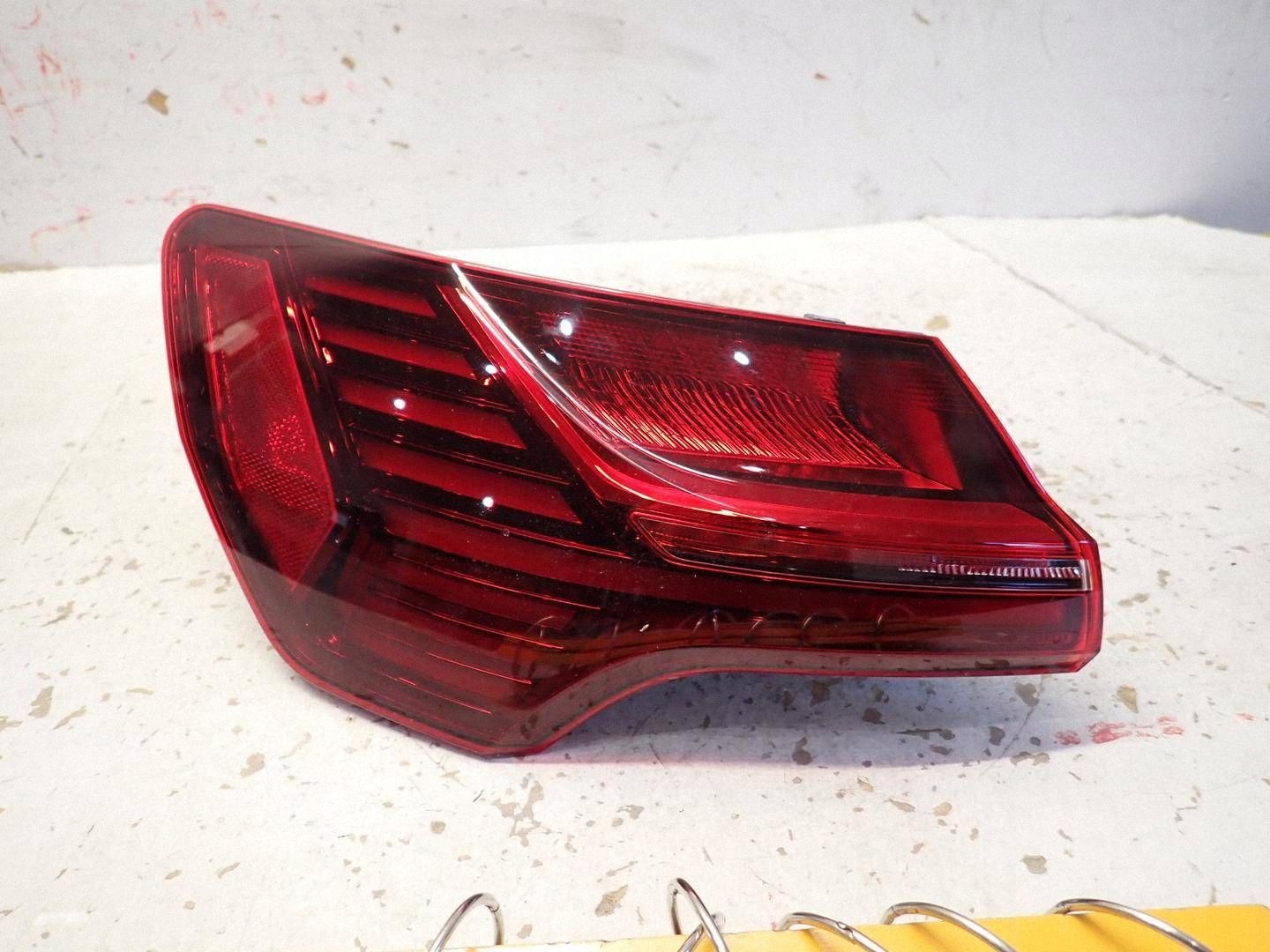 light rear part rear left AUDI E-TRON 2018- 4KE945091D
