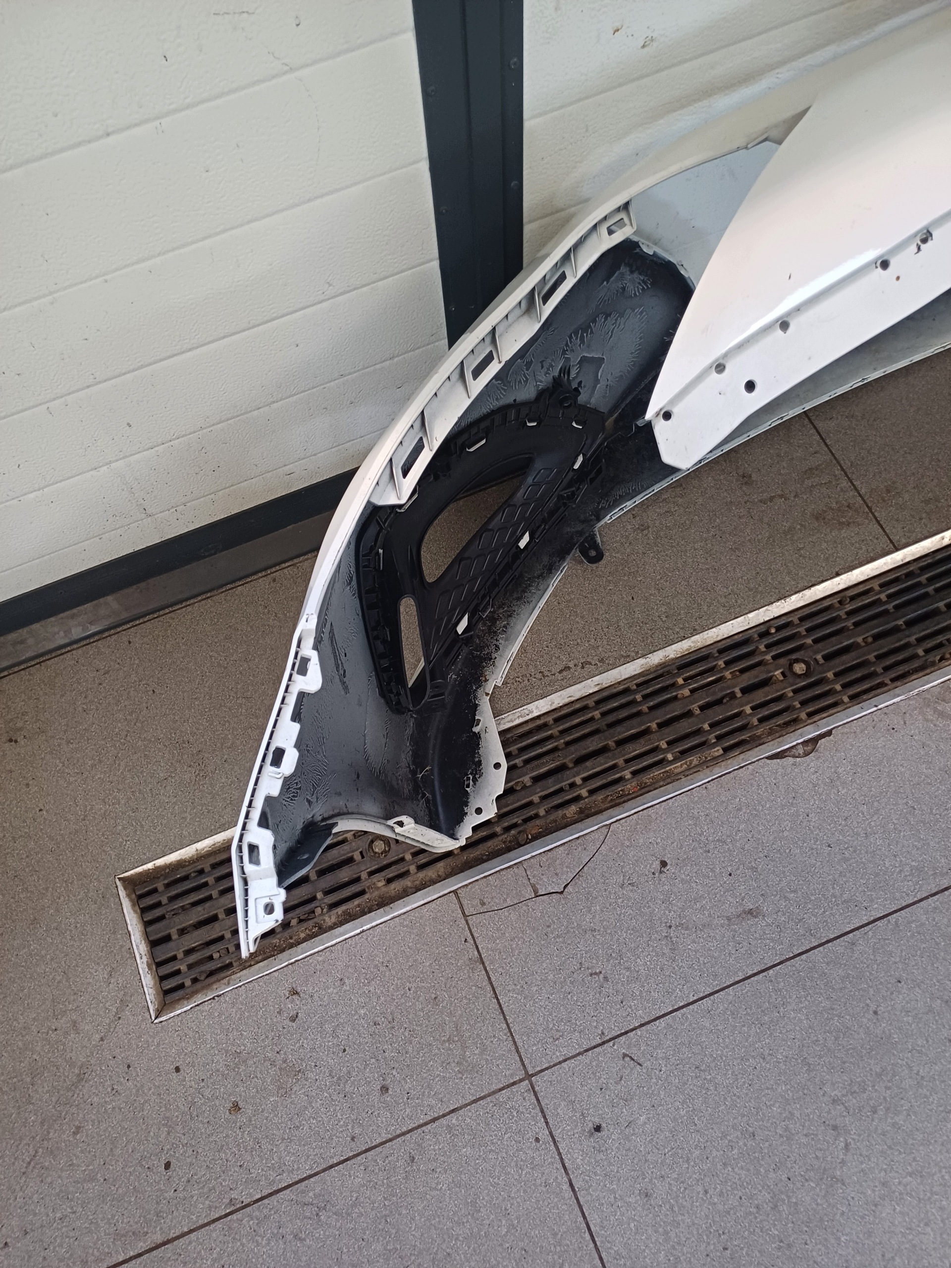 bumper front front HYUNDAI and 20 LIFT II 86511-C8AA0