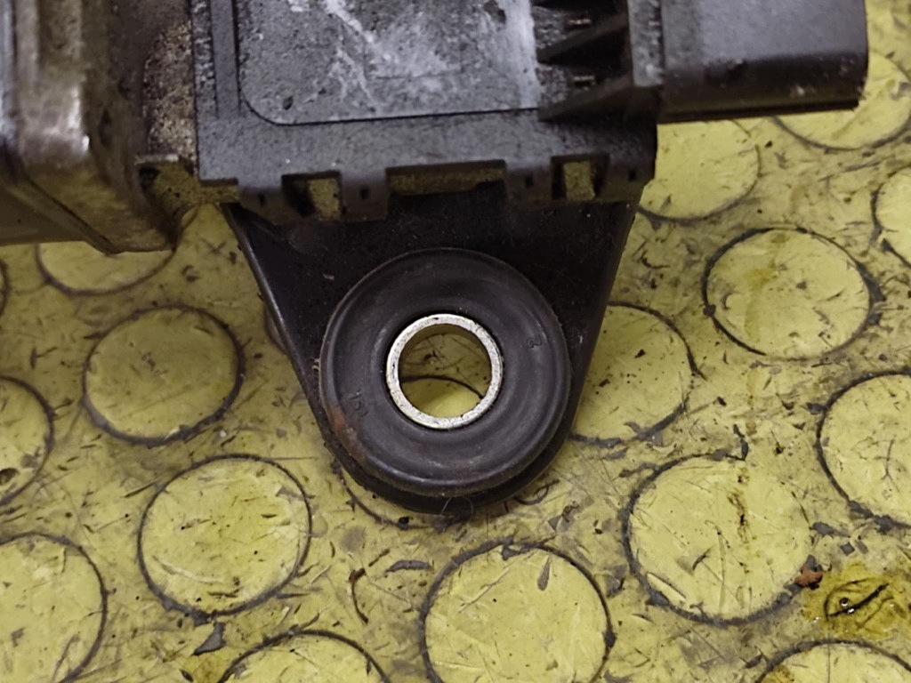 KIA PICANTO wiper mechanism front