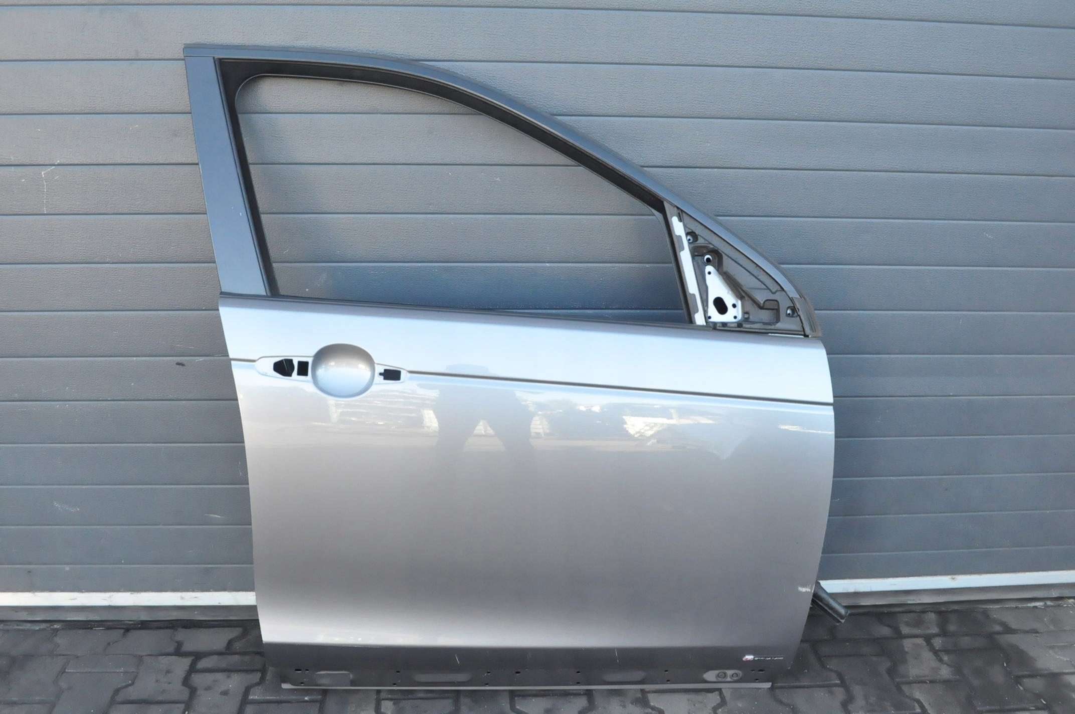 LAND ROVER DISCOVERY SPORT L550 DRZWI PRAWY PRZÓD PRZEDNIE PBKCN