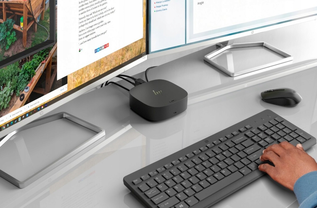 HYPERX Klawiatura z myszą HP 330 Bezprzewodowa Czarna