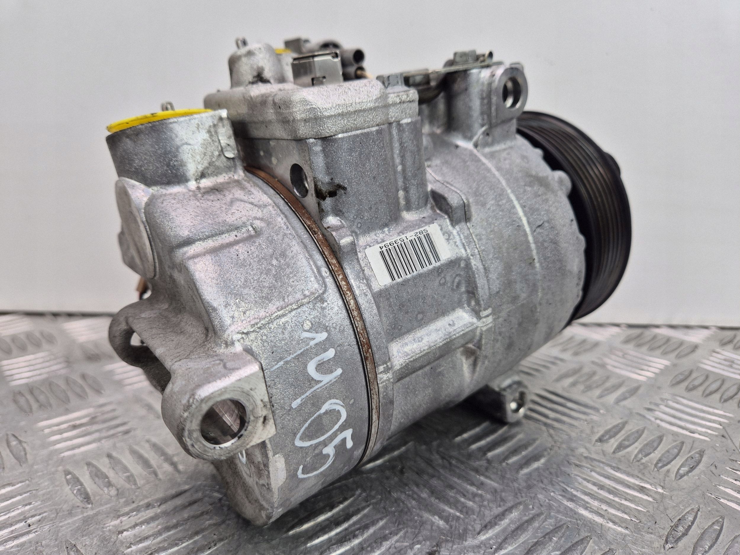 Mercedes CLS350 CDI C218 X218 air conditioning compressor A0032308811