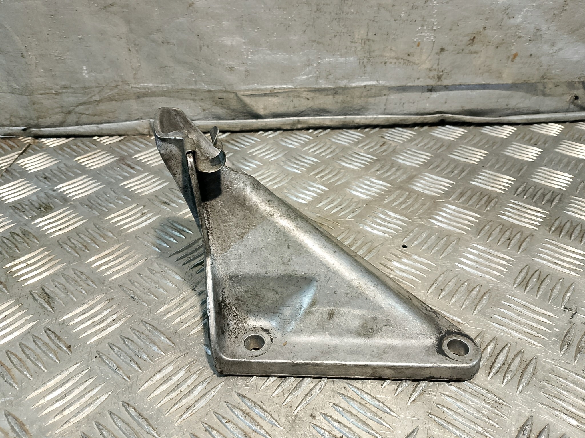 engine mount BMW E61 2.5 D 22116761149-01 EN 1706 AC-46000D