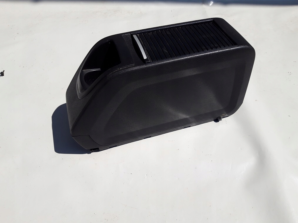 Партнер III BERLINGO III підземний тунель schowe