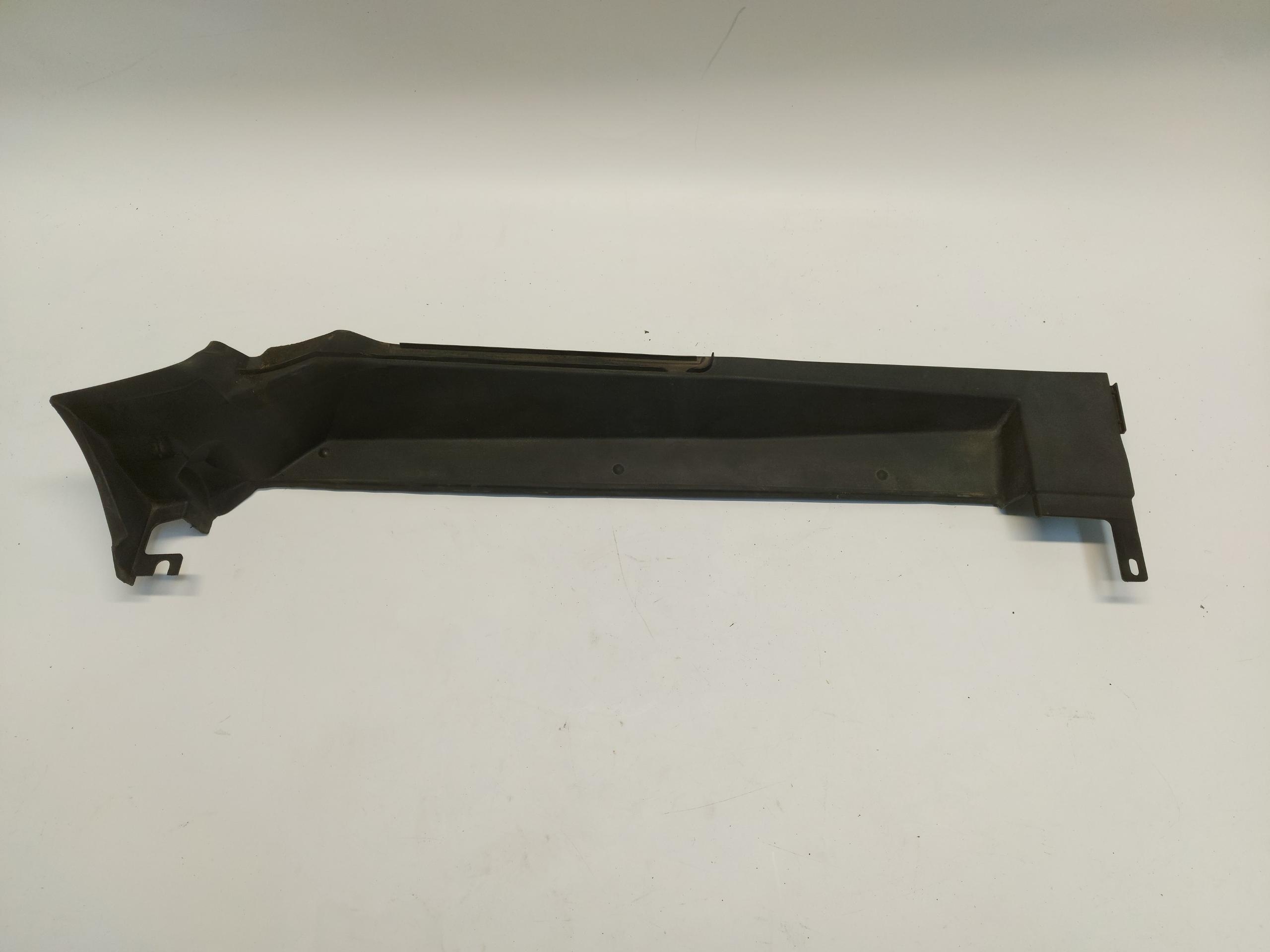 Audi Q5 80A 45 TFSI cover PODLUZNICY right front 80A821107A