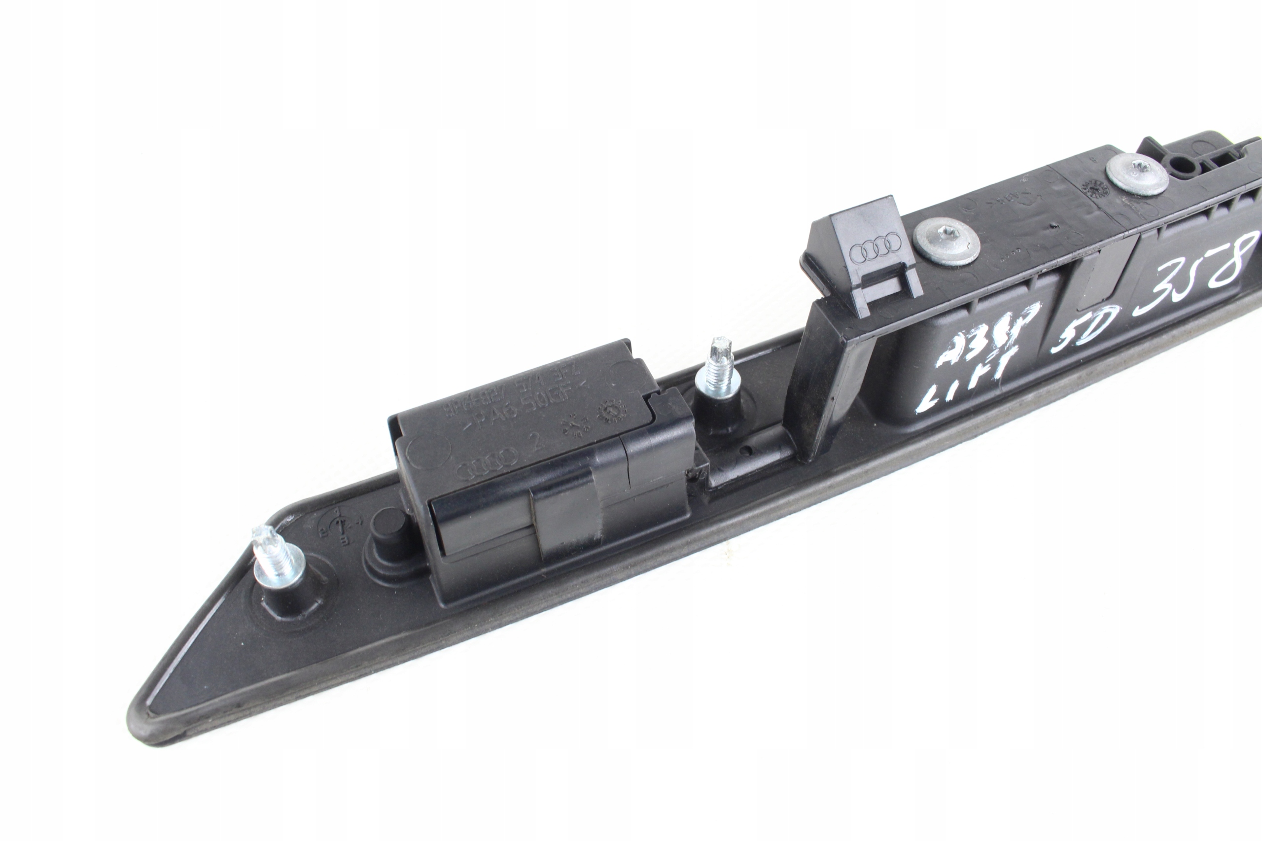 LISTWA KLAMKA KLAPY AUDI A3 8P LIFT 5D SPORTBACK Car type Passenger cars