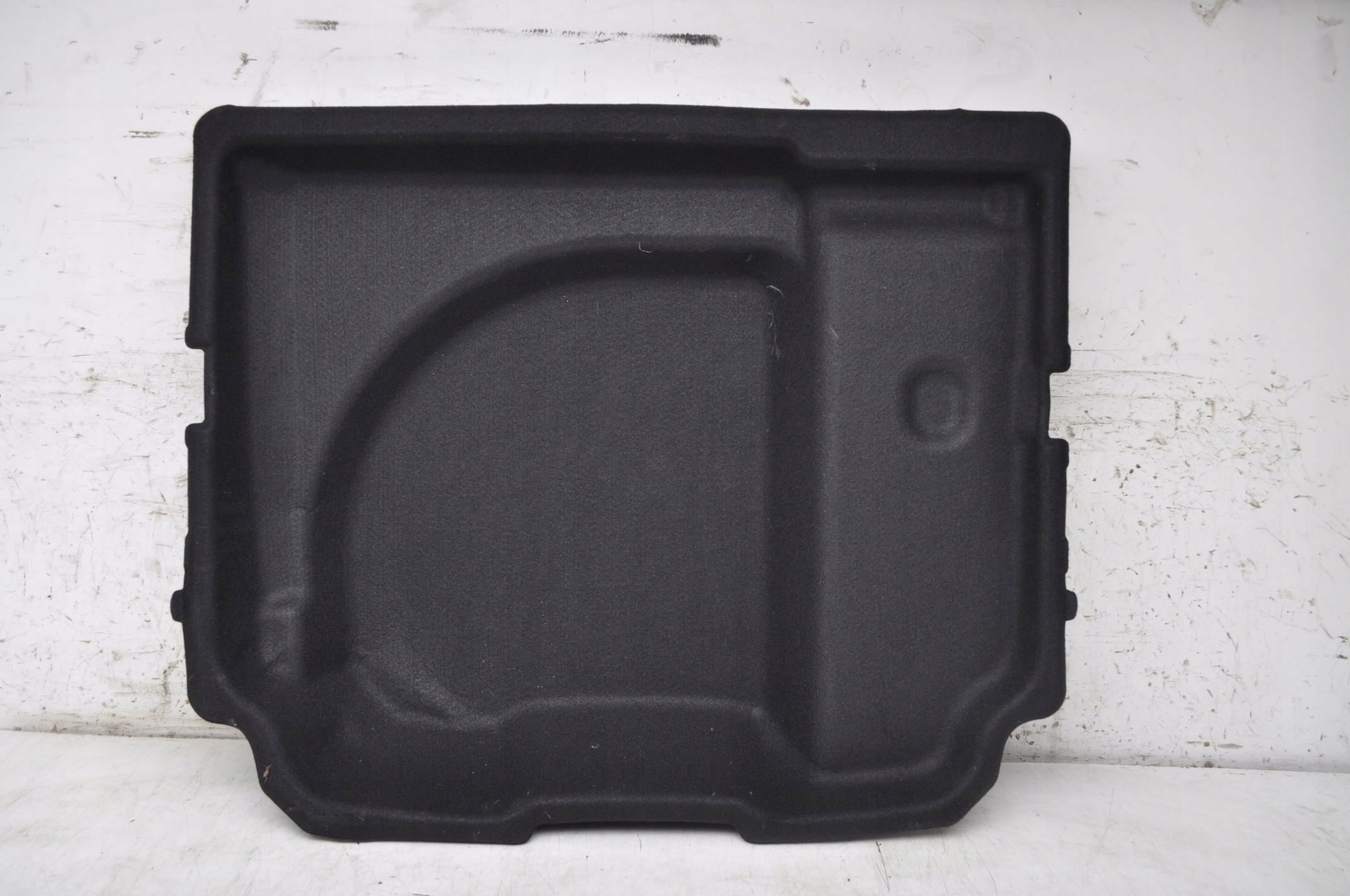 VOLVO V60 II ковровое покрытие багажника 31462618