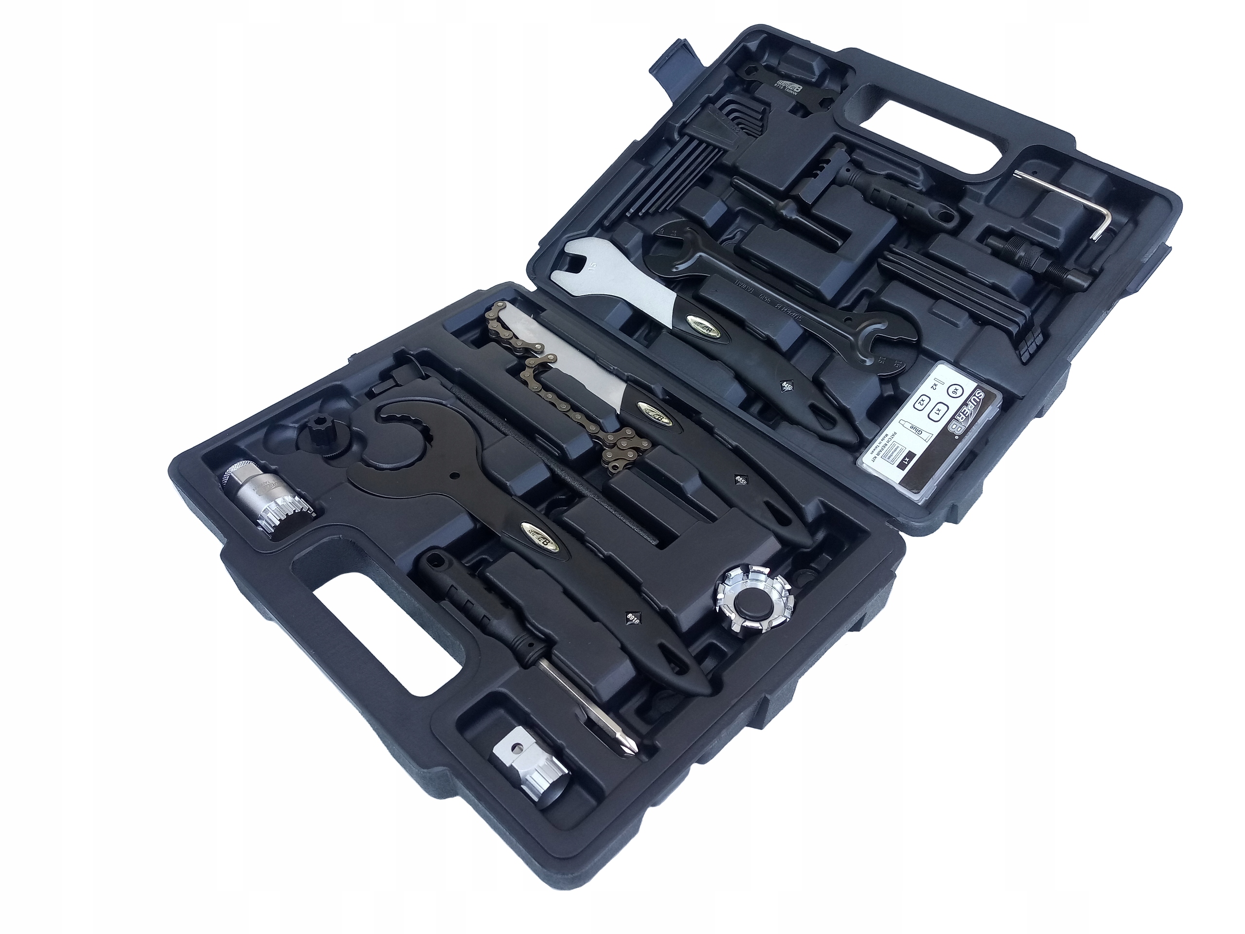 Zestaw narzędzi rowerowych w walizce B TB-93500 26 elementów