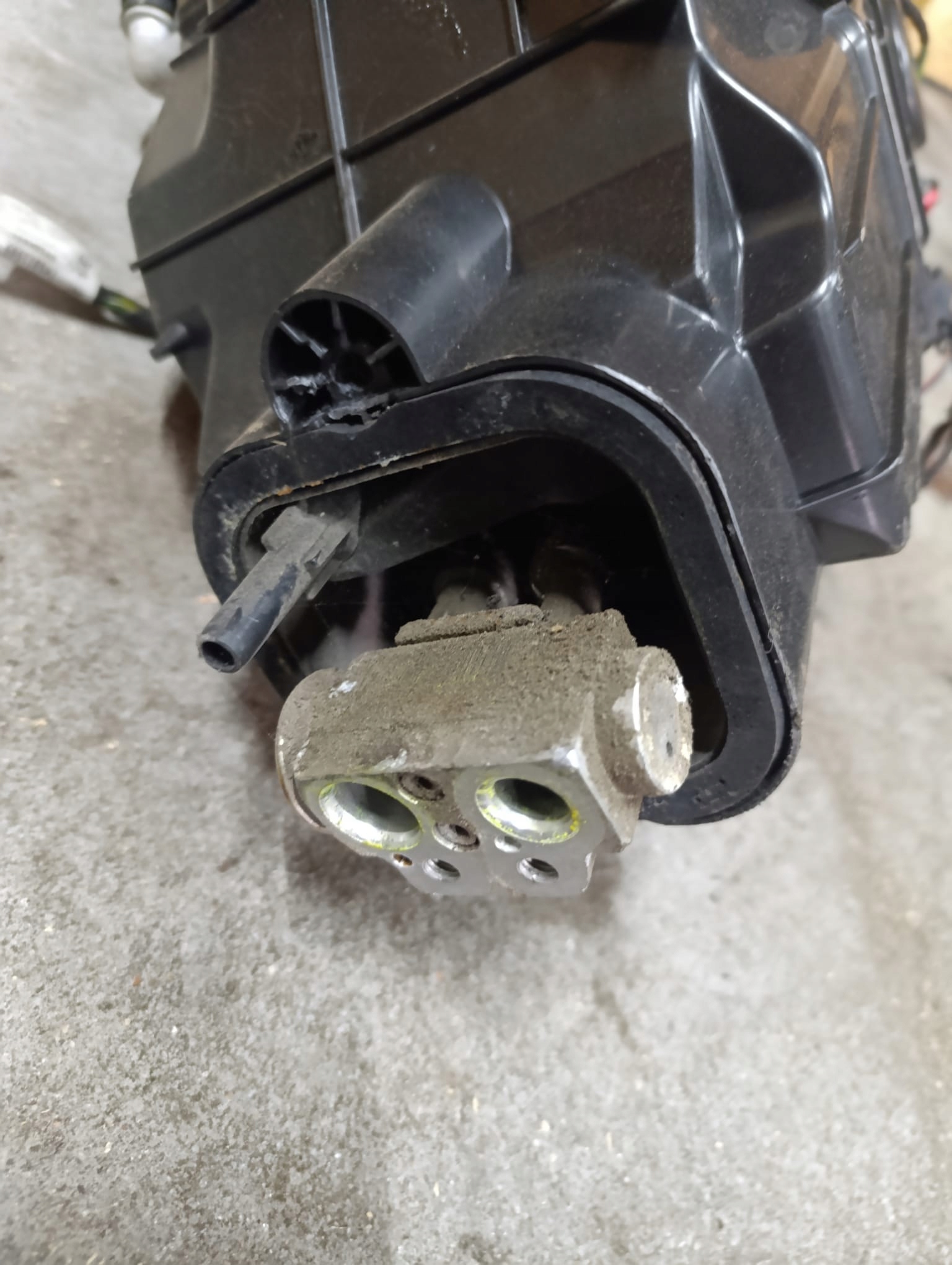 VW T5 2.5 TDI ohřívač CLIMATRONIC/KLIMATRONIK záď