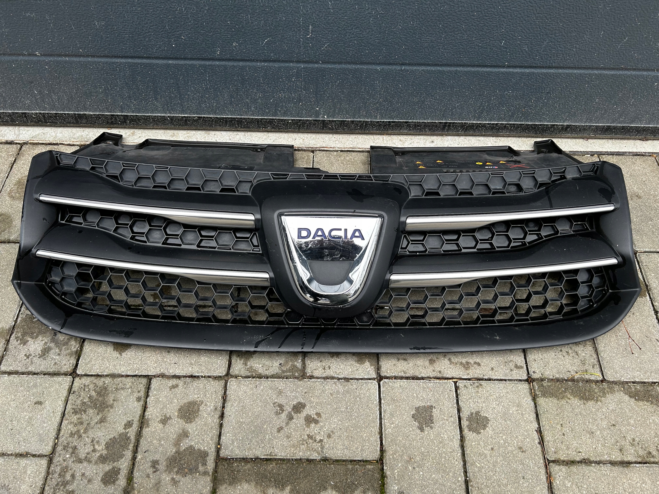 Dacia Sandero 2 II front PREKLADgrill front