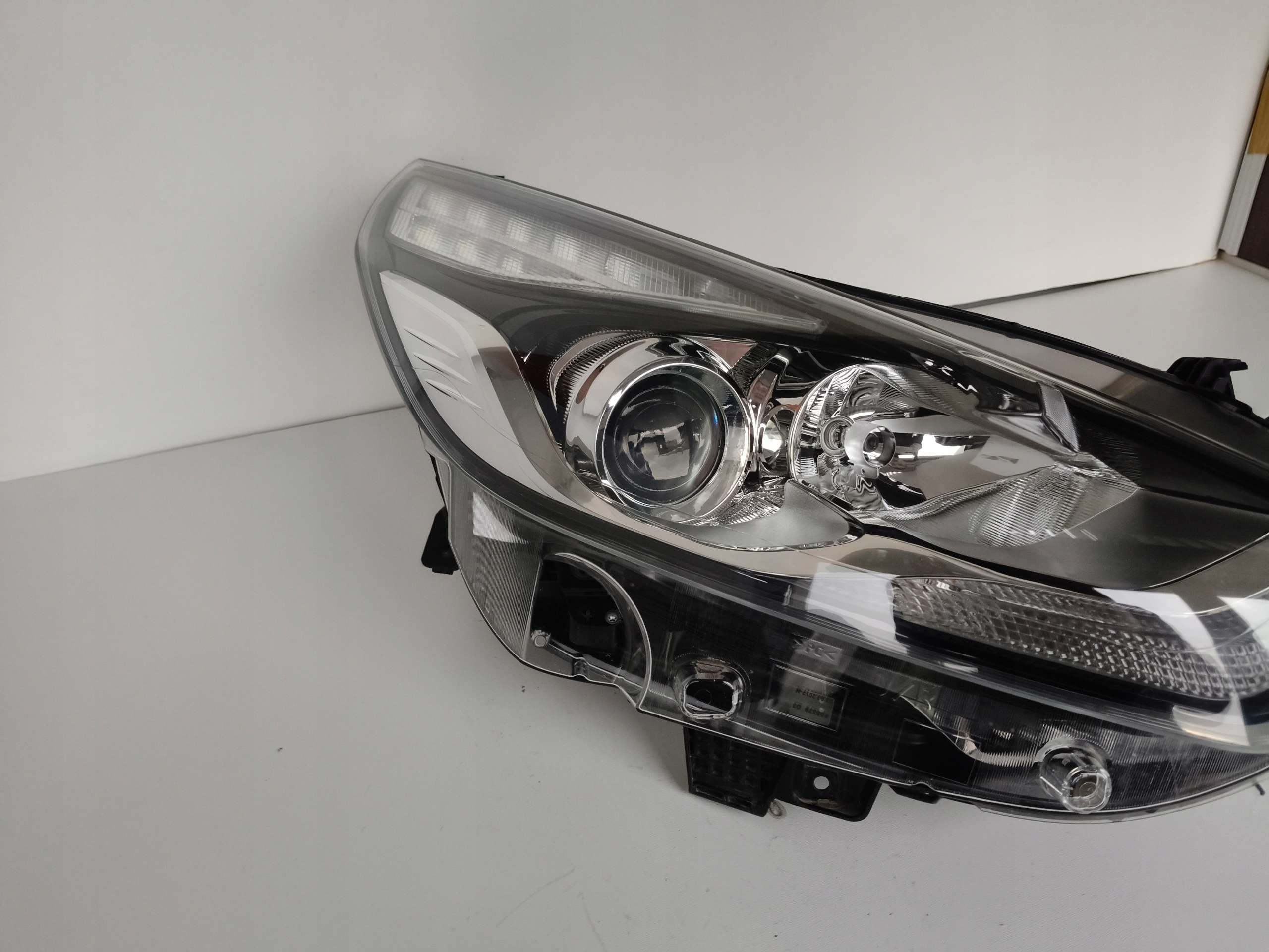 light right REFLEKTOR FORD S-MAX MK2 14- GALAXY MK4 15- LED