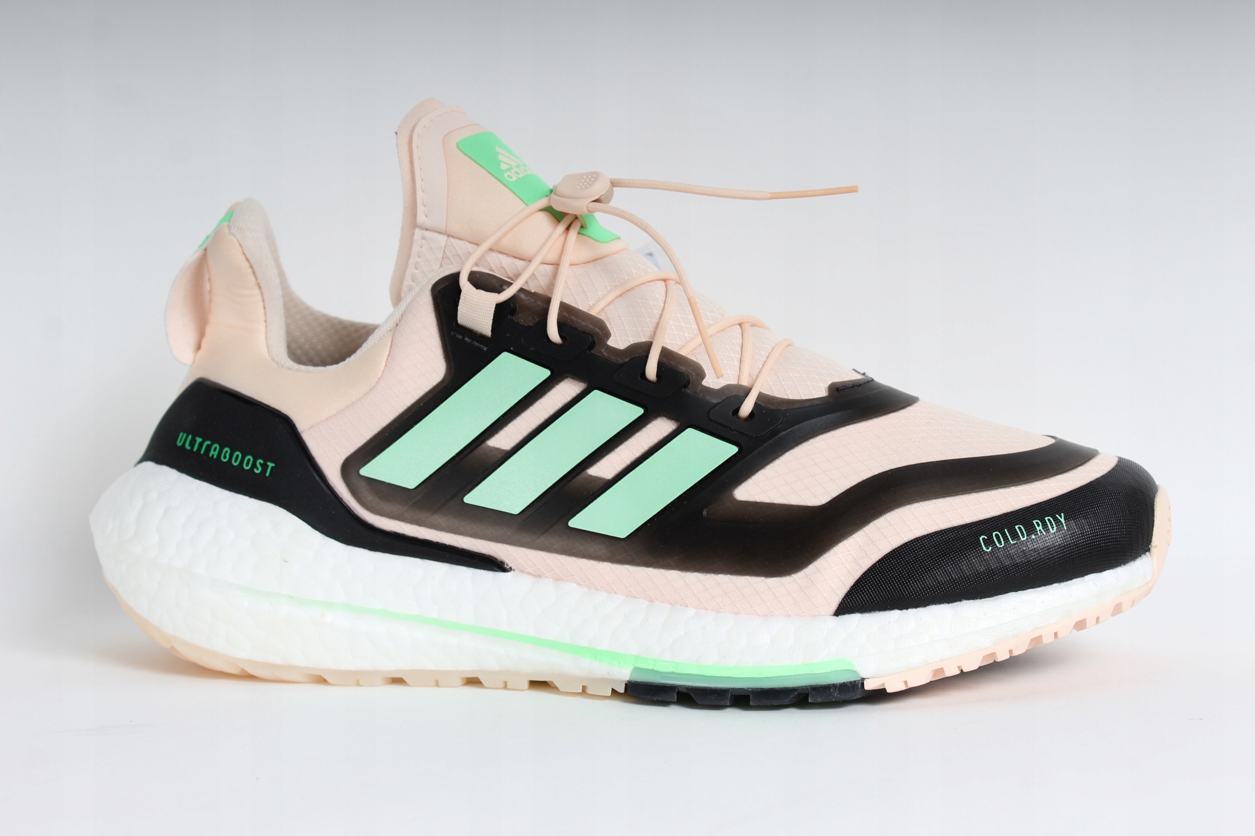 Adidas Pánské běžecké boty UltraBoost 22 Cold.RDY 2.0 GZ6877 vel.44