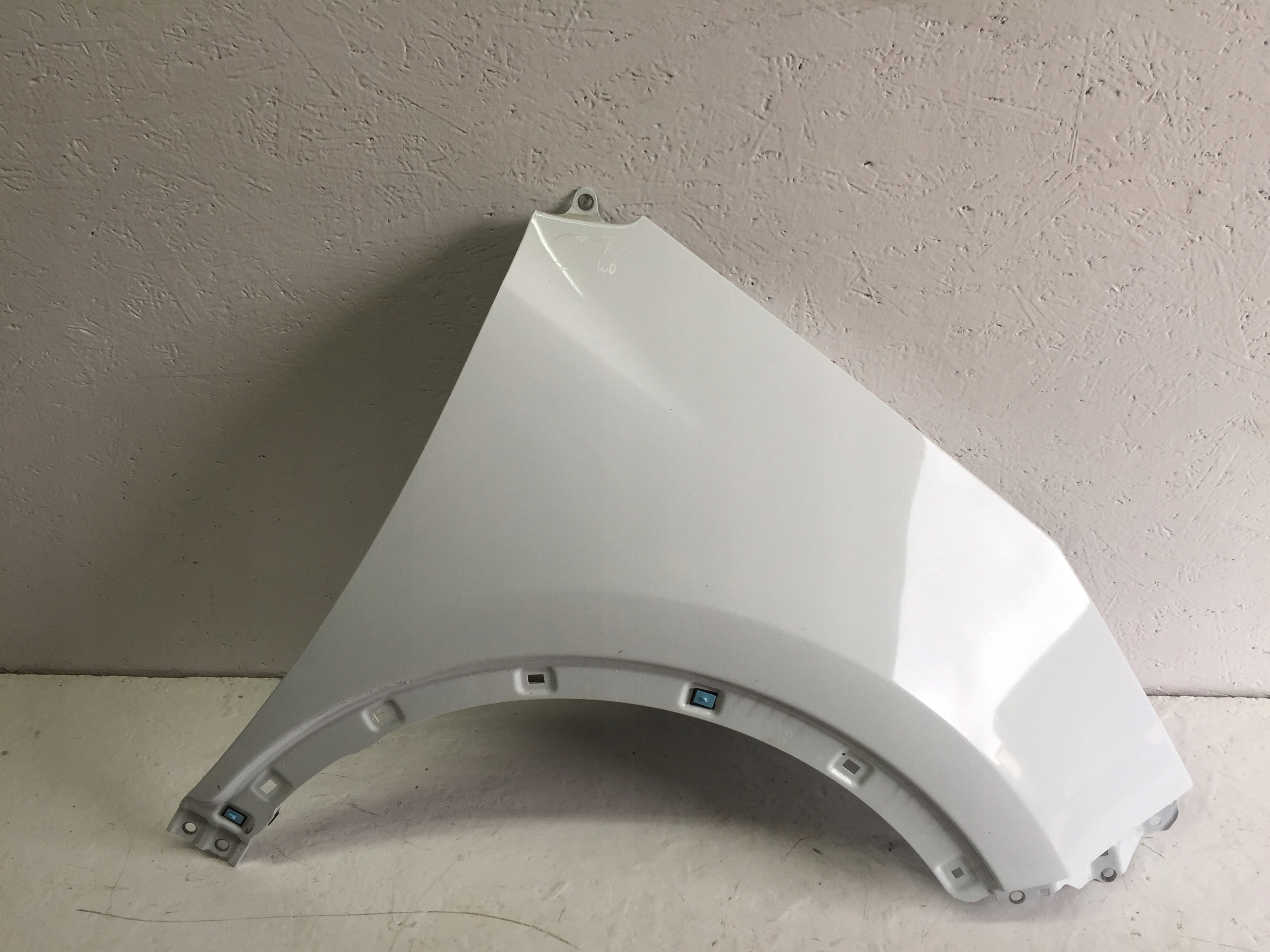 BŁOTNIK PRZÓD PRAWY KIA SPORTAGE IV KOLOR WD